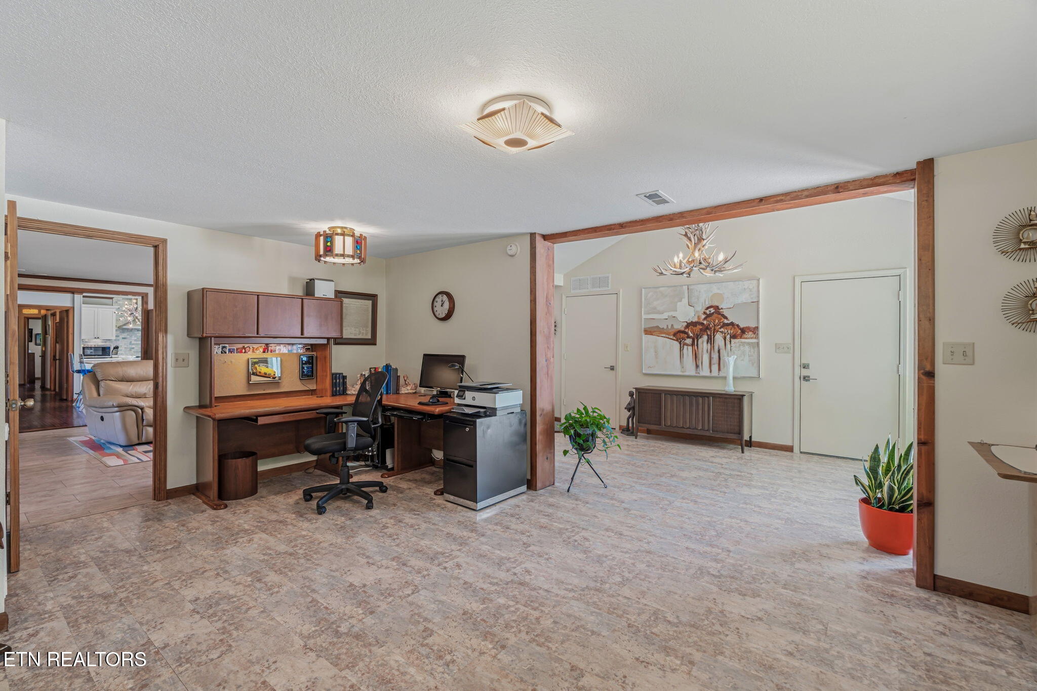 7121 Downing Drive Knoxville TN 37909