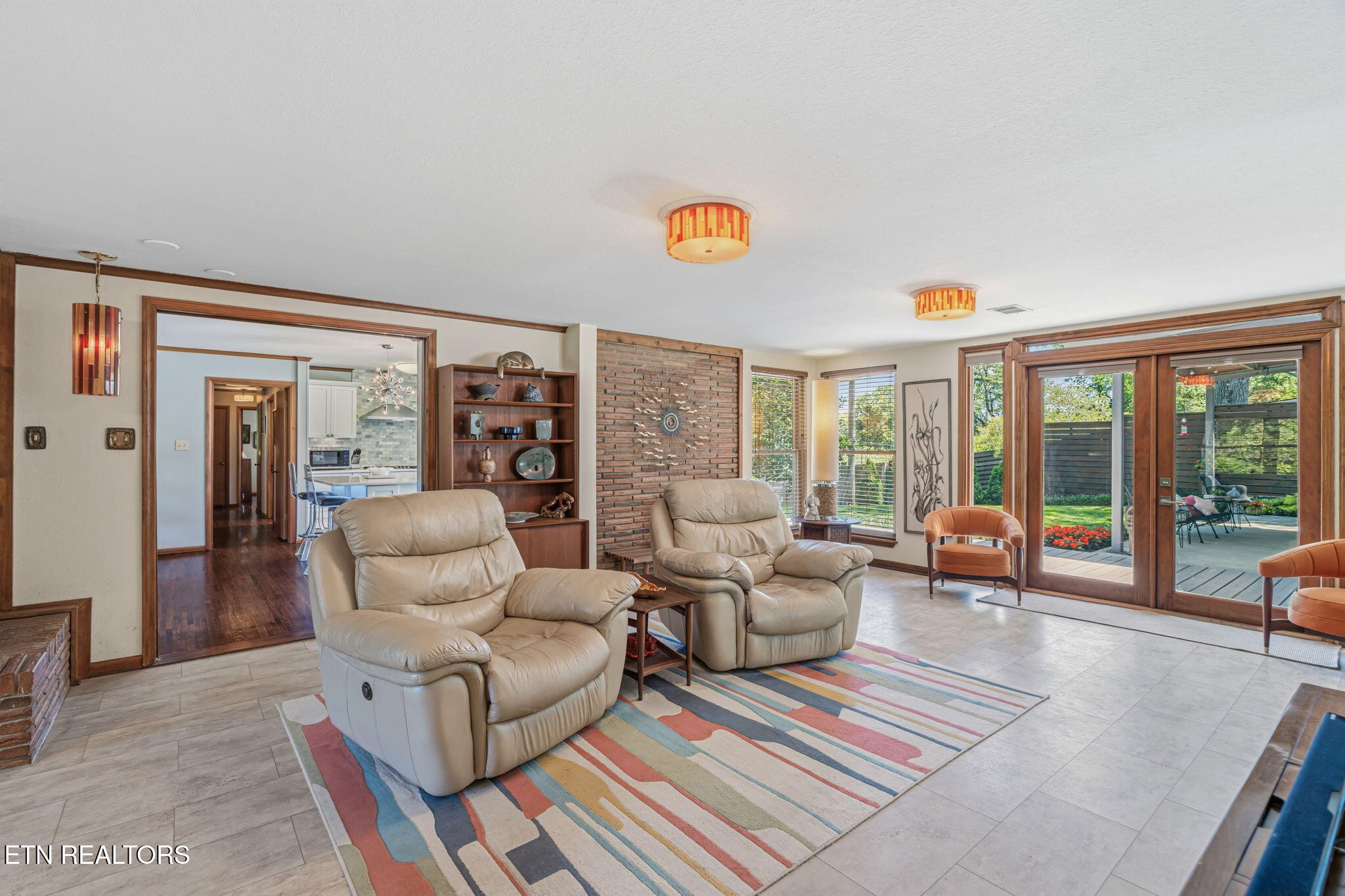 7121 Downing Drive Knoxville TN 37909