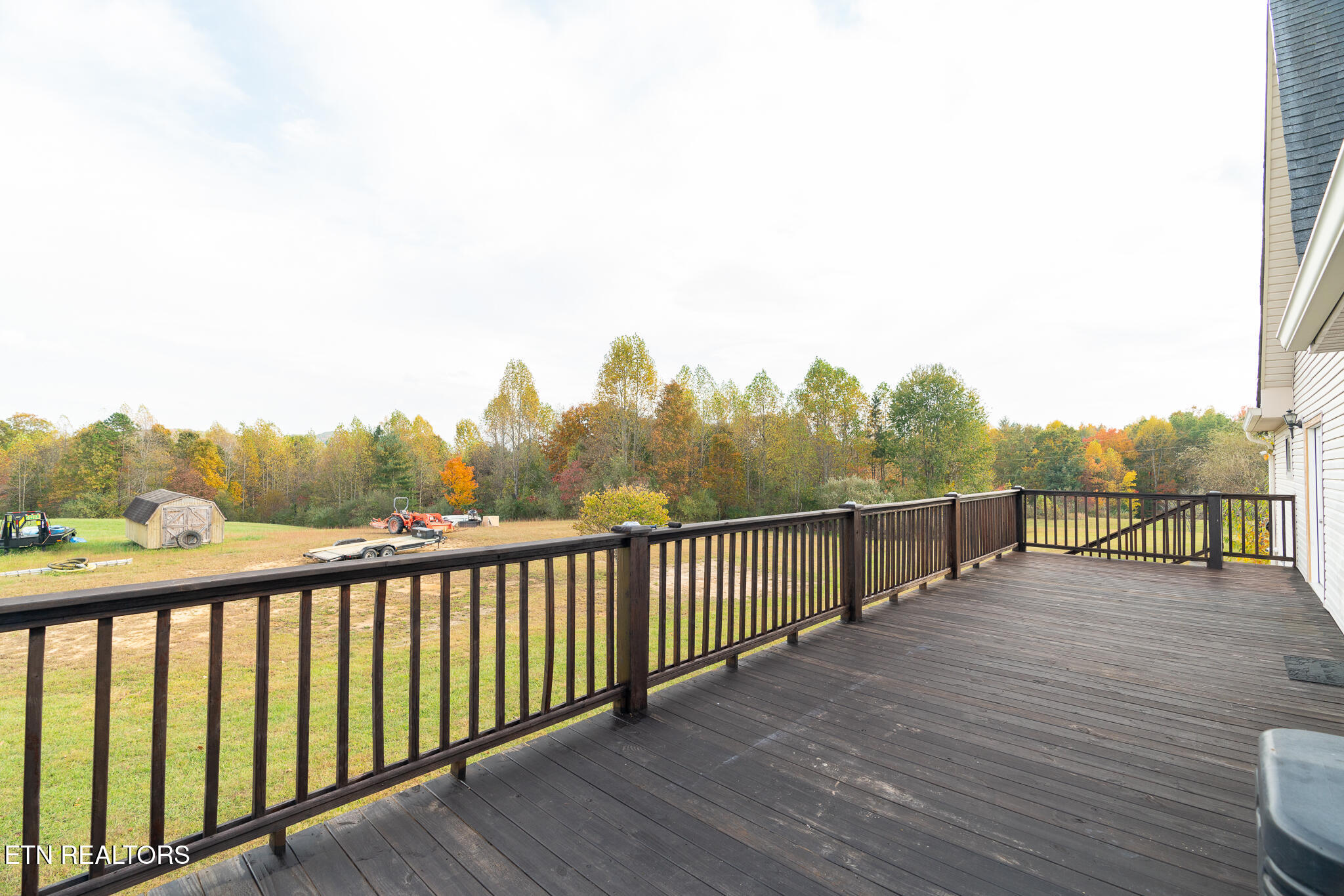 3767 Phillips Flats Road Oneida TN 37841