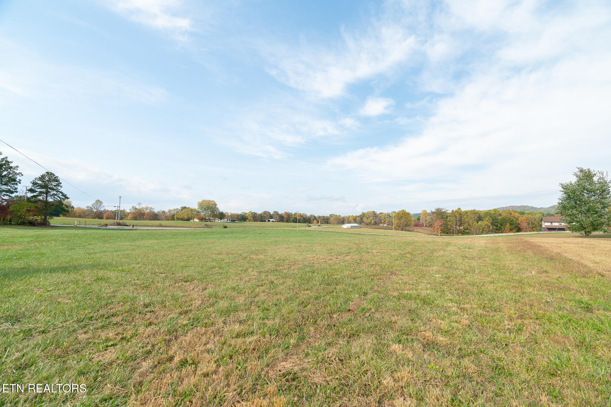 3767 Phillips Flats Road Oneida TN 37841
