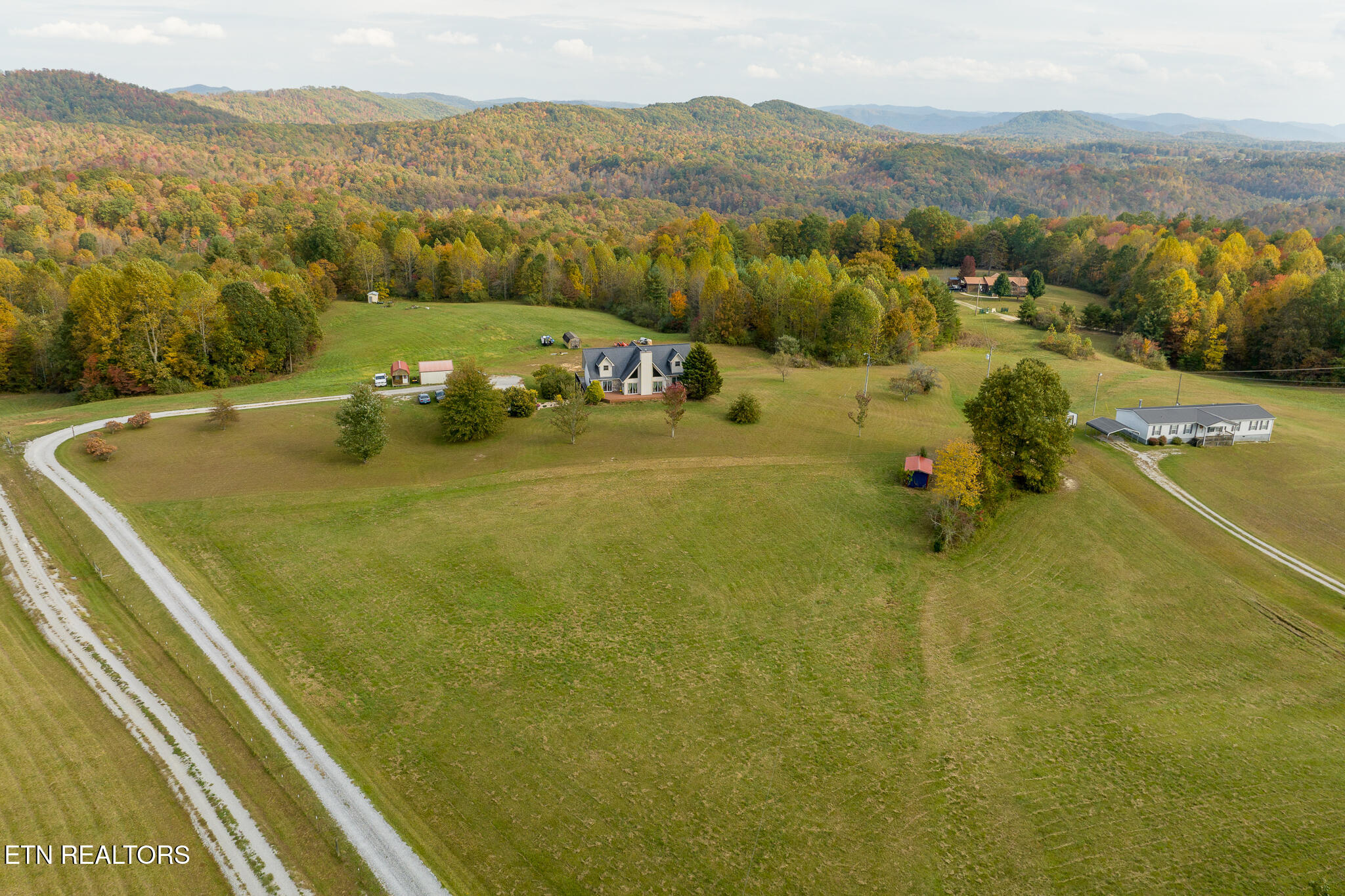 3767 Phillips Flats Road Oneida TN 37841