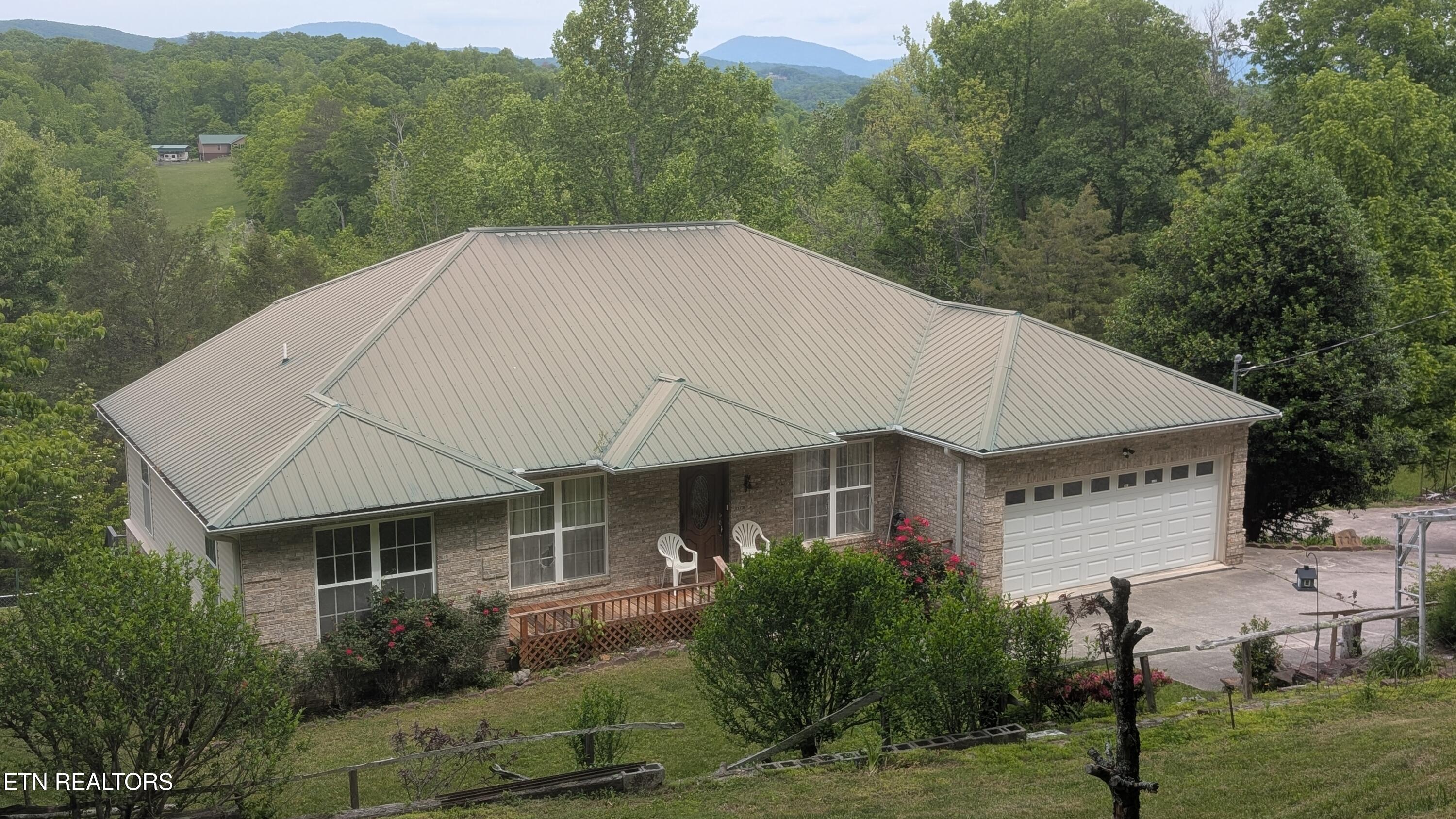 777 Poplar Creek Road Oliver Springs TN 37840