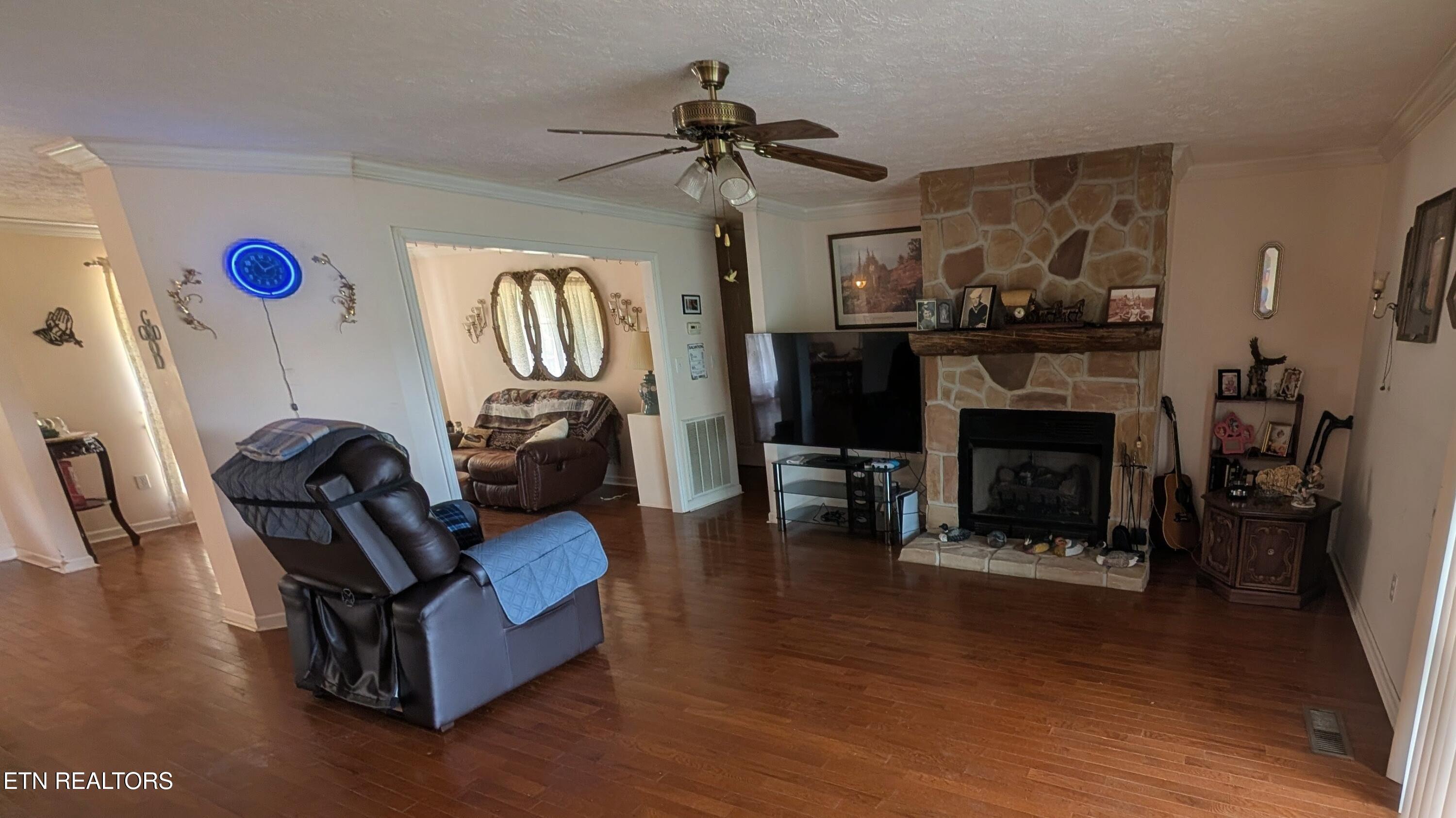 777 Poplar Creek Road Oliver Springs TN 37840