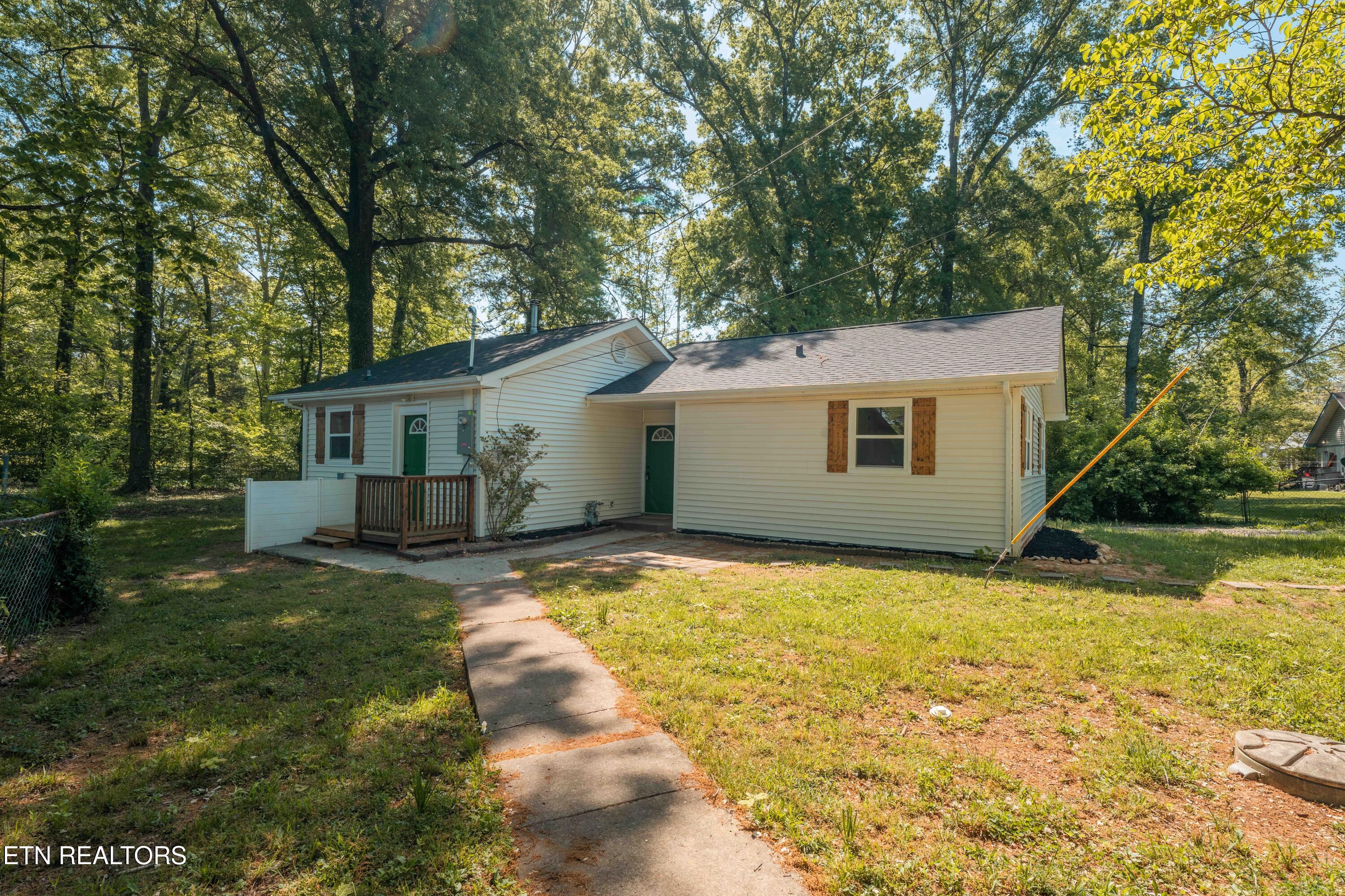 141 W Gettysburg Avenue Oak Ridge TN 37830