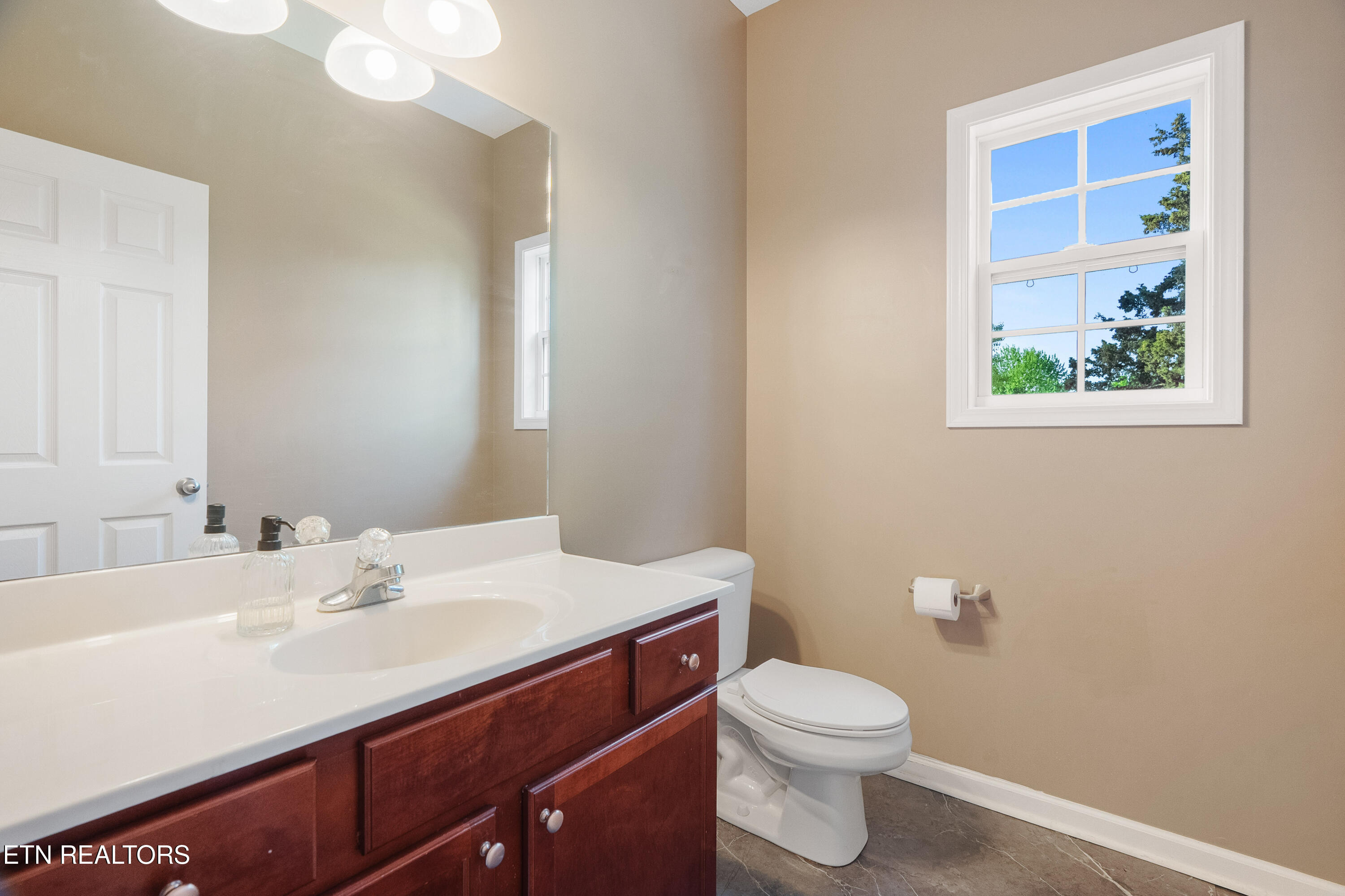 7625 Misty View Lane Knoxville TN 37931