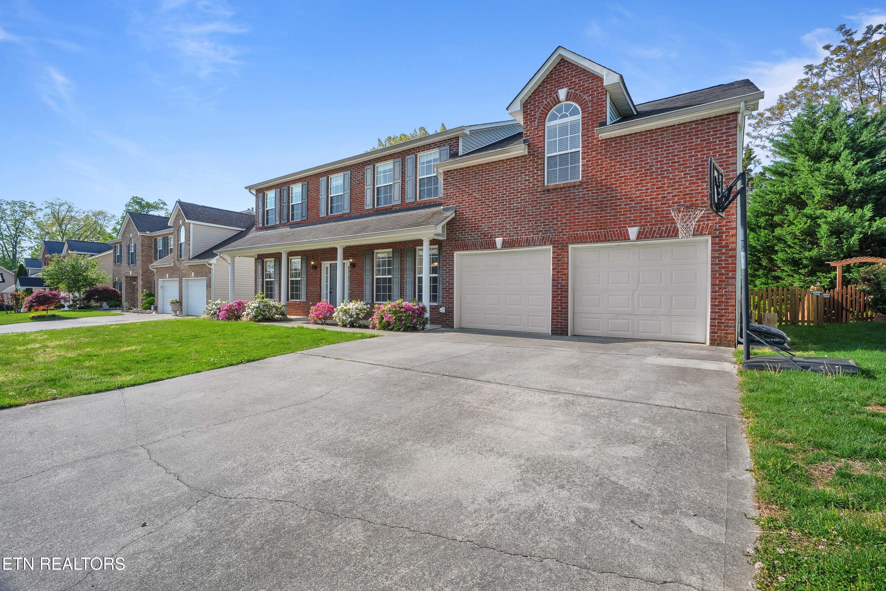 7625 Misty View Lane Knoxville TN 37931