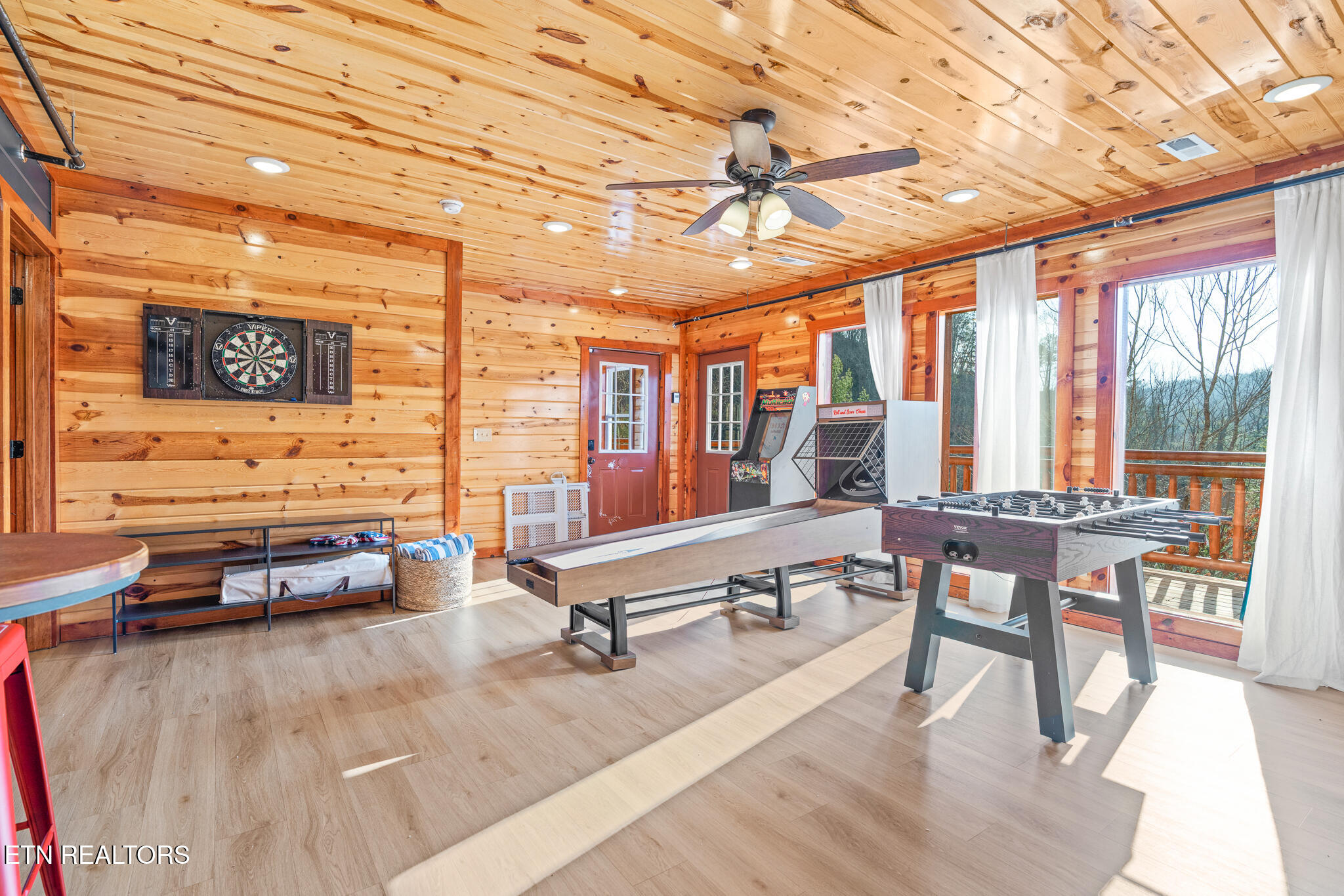 3310 Smoky Ridge Way Sevierville TN 37862