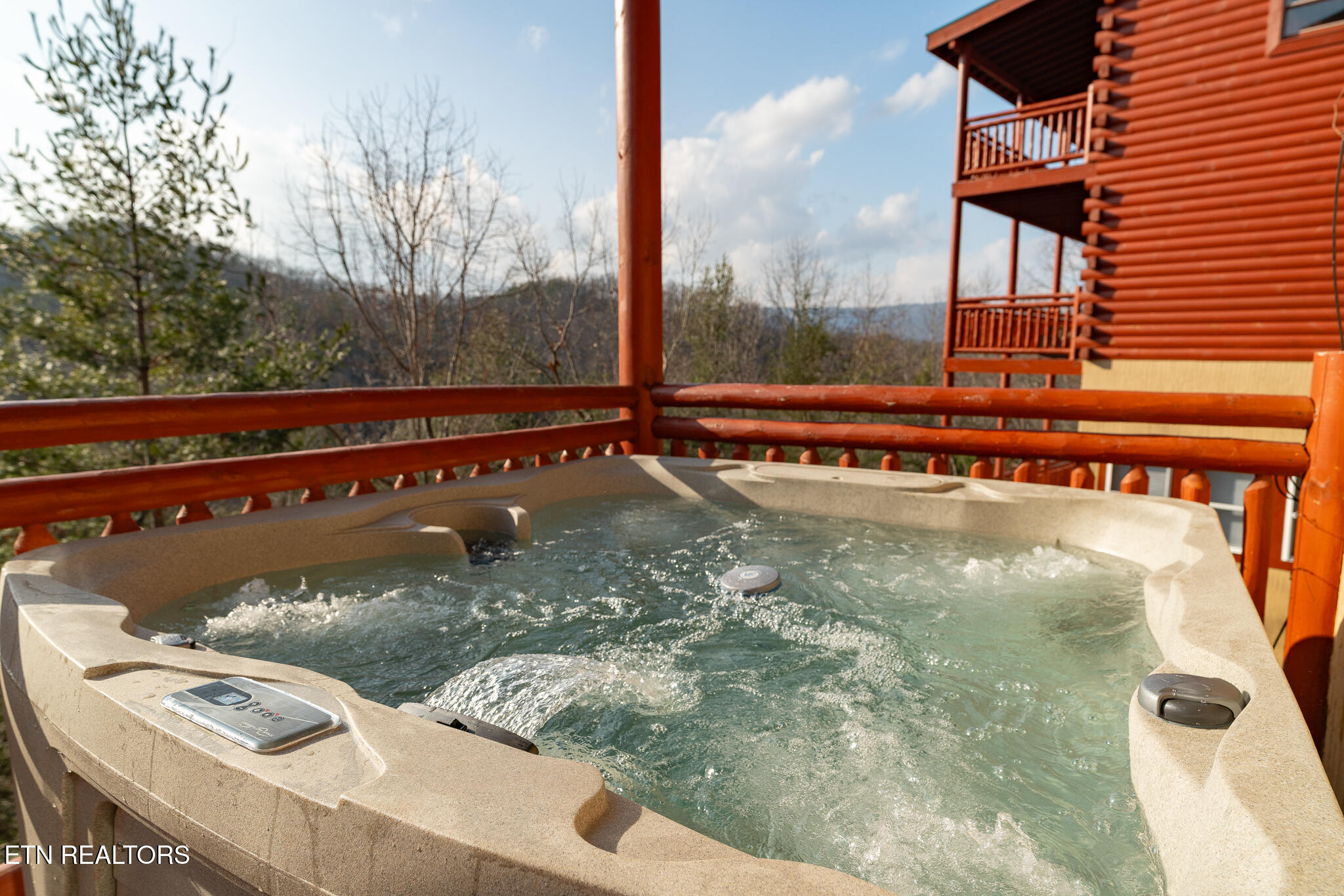 3310 Smoky Ridge Way Sevierville TN 37862