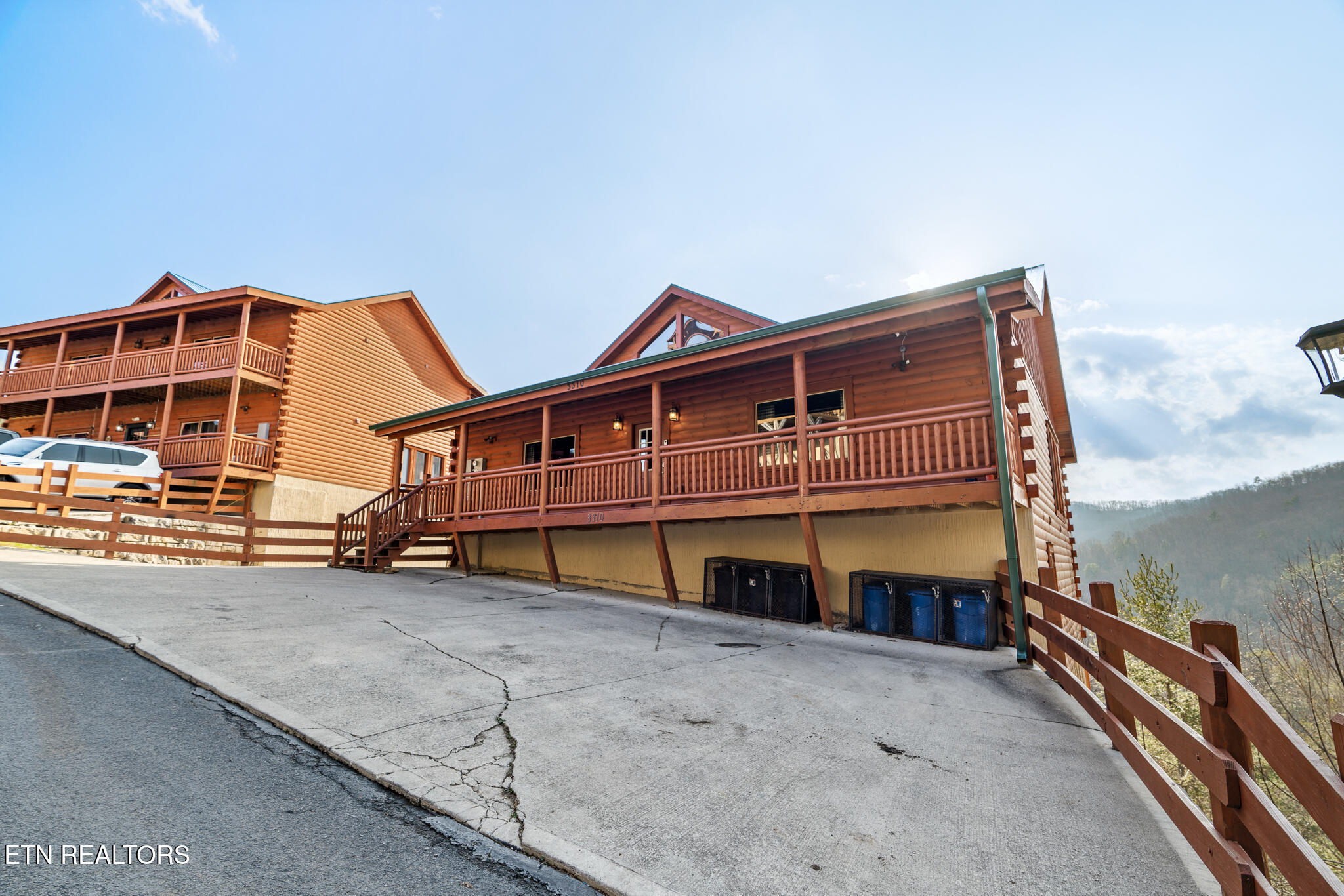 3310 Smoky Ridge Way Sevierville TN 37862