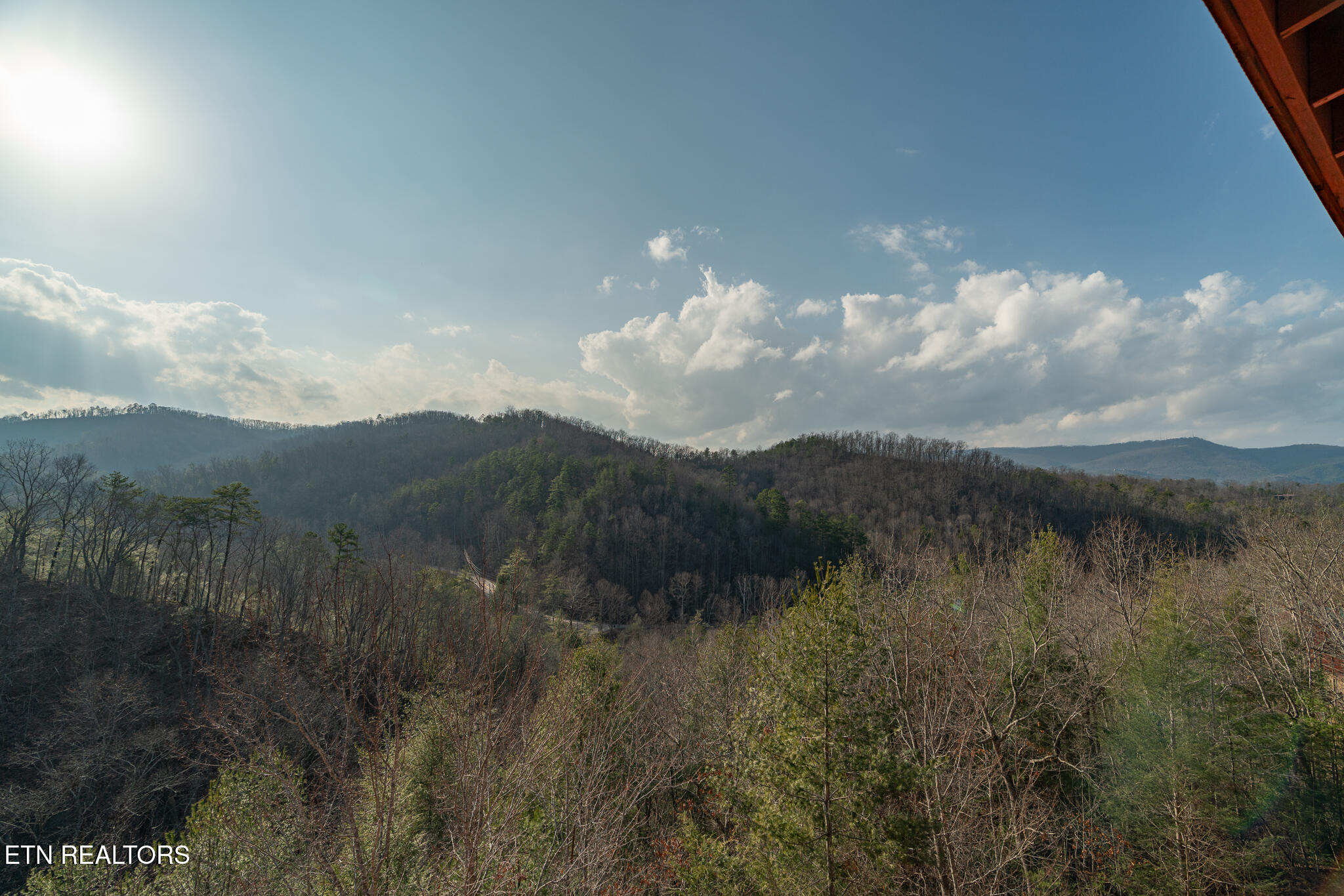 3310 Smoky Ridge Way Sevierville TN 37862