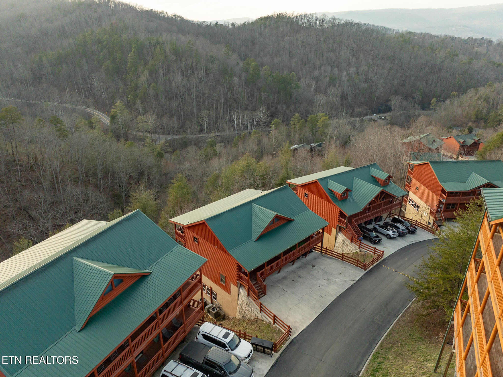 3310 Smoky Ridge Way Sevierville TN 37862