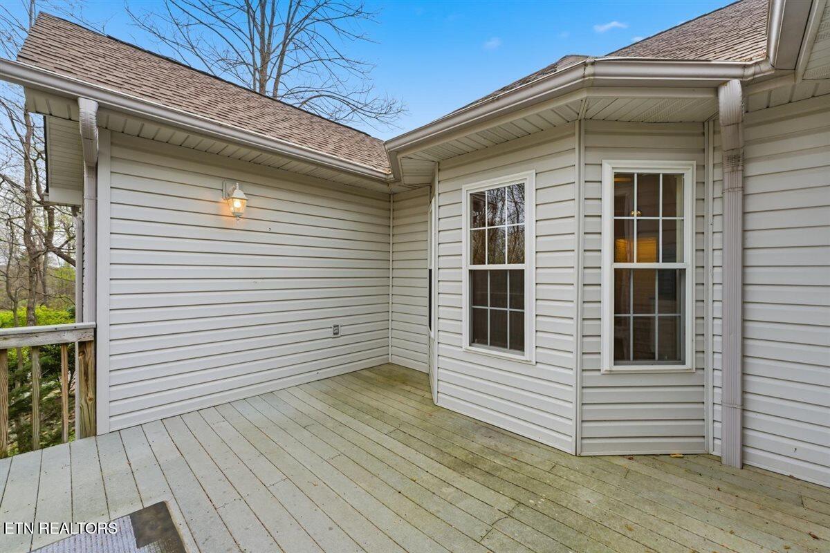 111 Kawatuska Way Loudon TN 37774