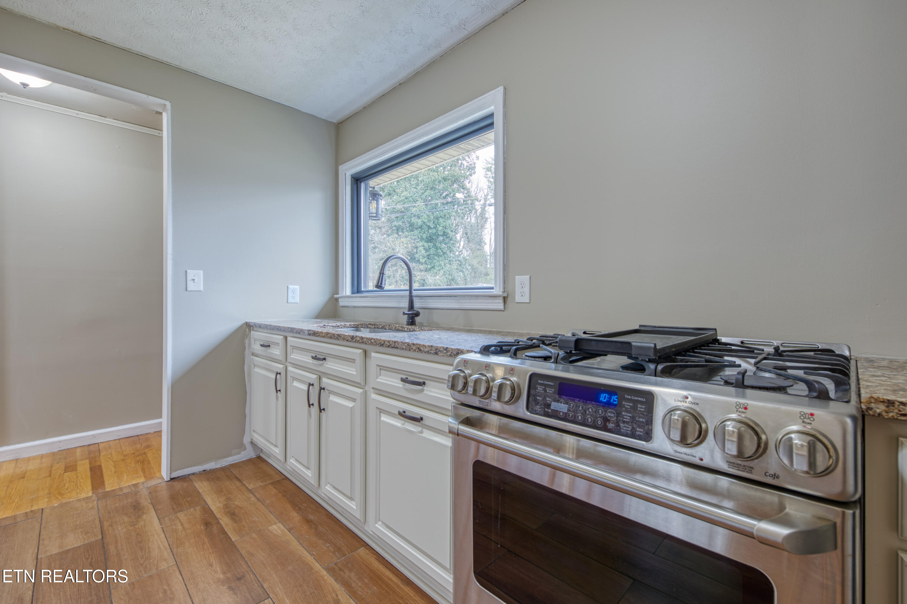 826 Patton Ferry Road Kingston TN 37763
