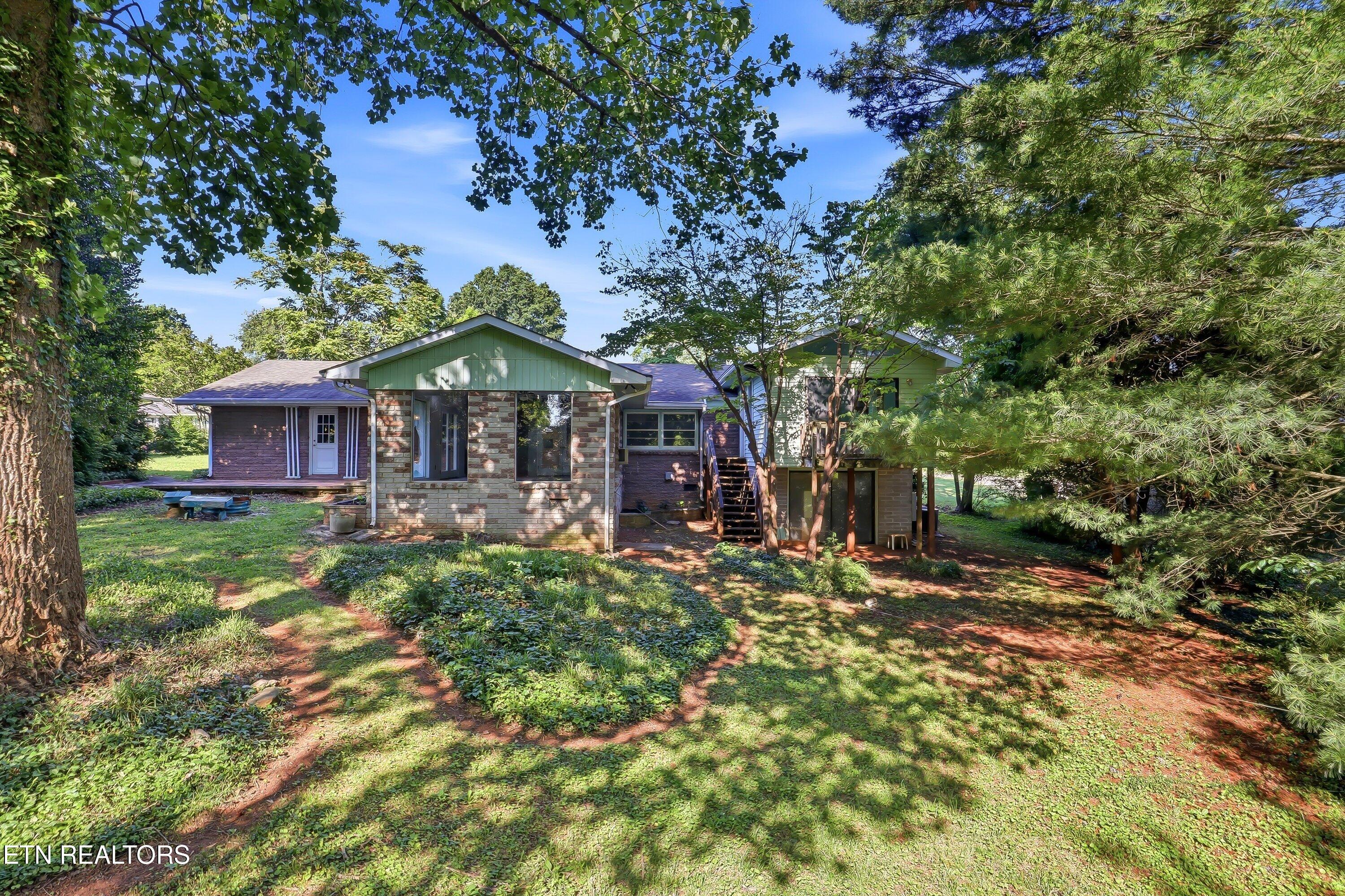 5330 NE Lavesta Road Knoxville TN 37918