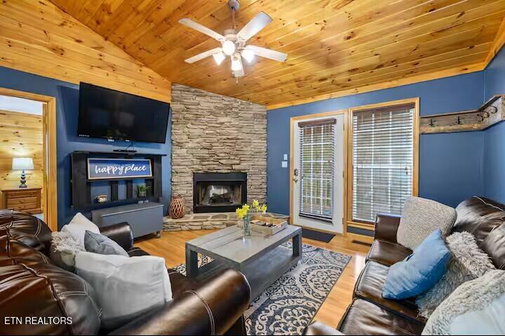 2203 Woodcock Trail Sevierville TN 37876