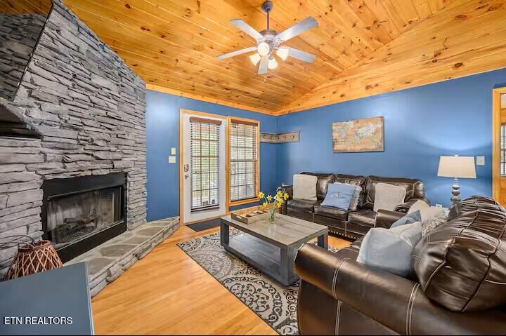 2203 Woodcock Trail Sevierville TN 37876