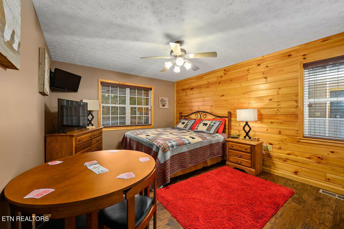 2203 Woodcock Trail Sevierville TN 37876