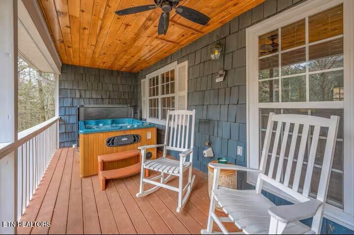 2203 Woodcock Trail Sevierville TN 37876