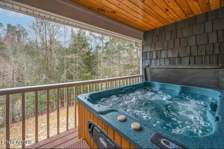 2203 Woodcock Trail Sevierville TN 37876