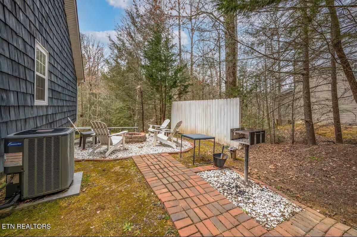2203 Woodcock Trail Sevierville TN 37876