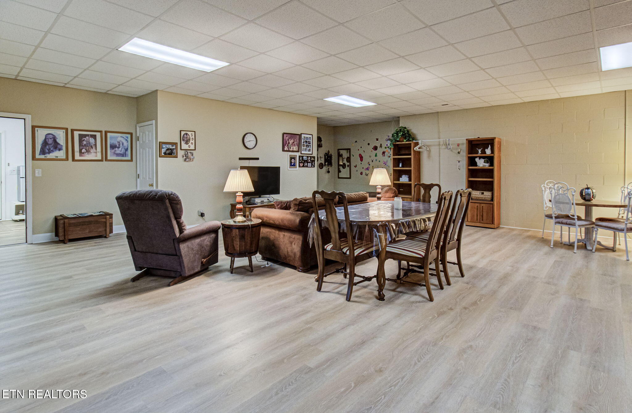 3090 Shaconage Trail Sevierville TN 37876