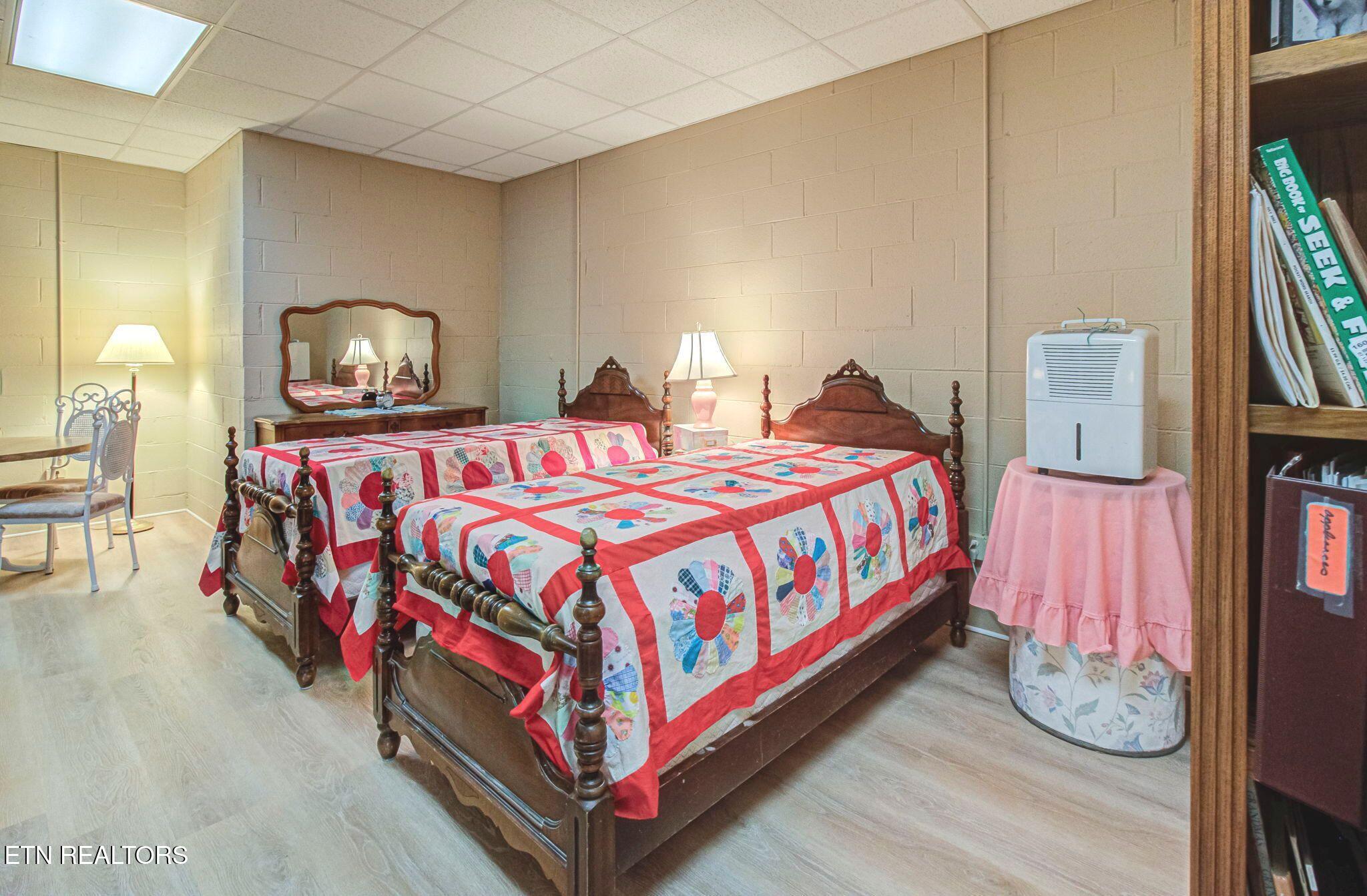 3090 Shaconage Trail Sevierville TN 37876
