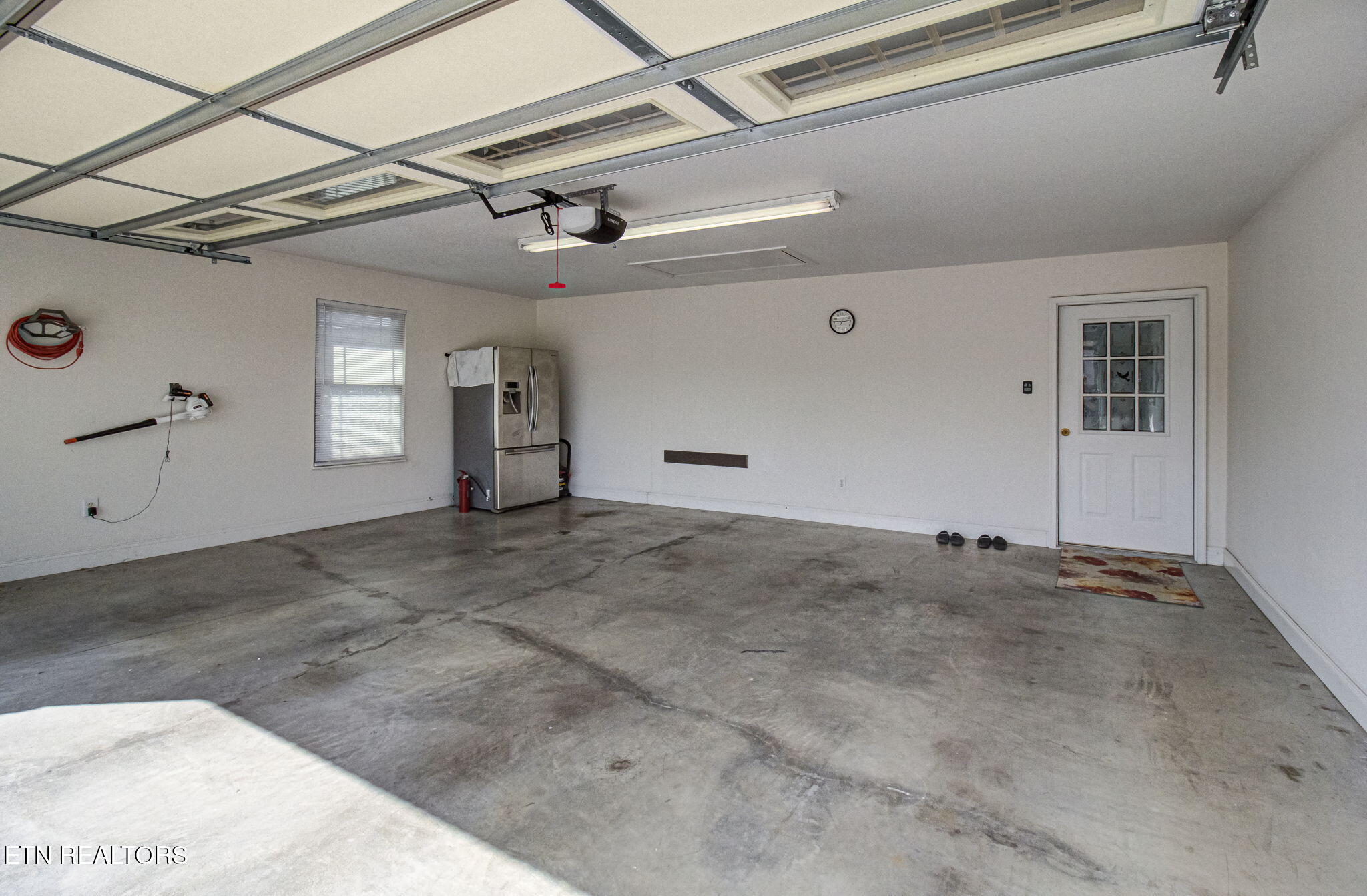 3090 Shaconage Trail Sevierville TN 37876