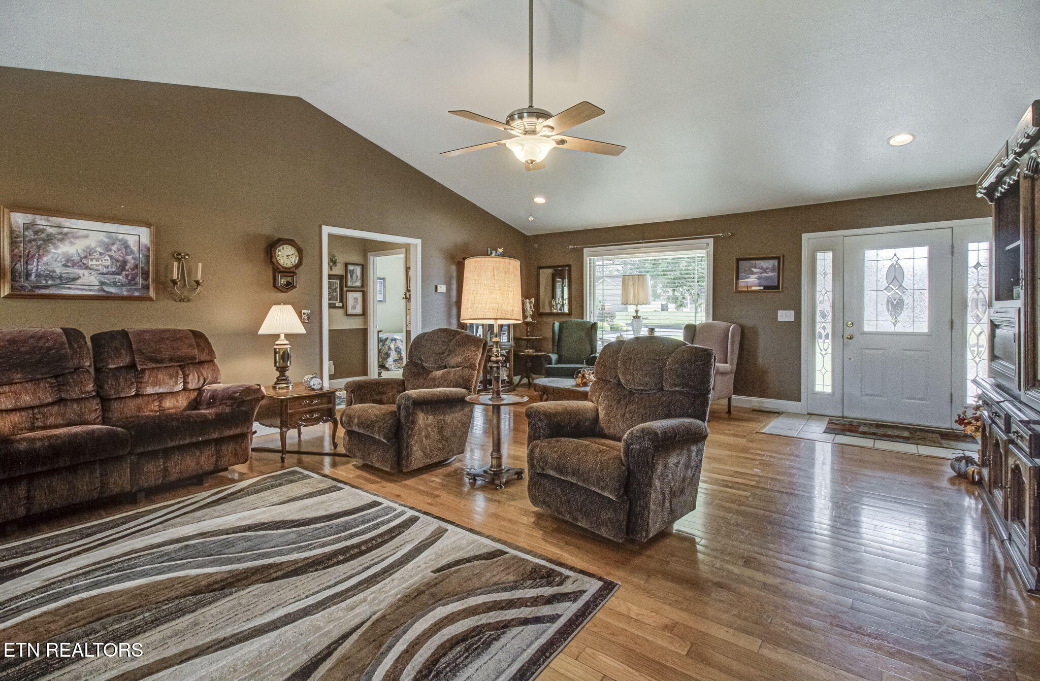 3090 Shaconage Trail Sevierville TN 37876