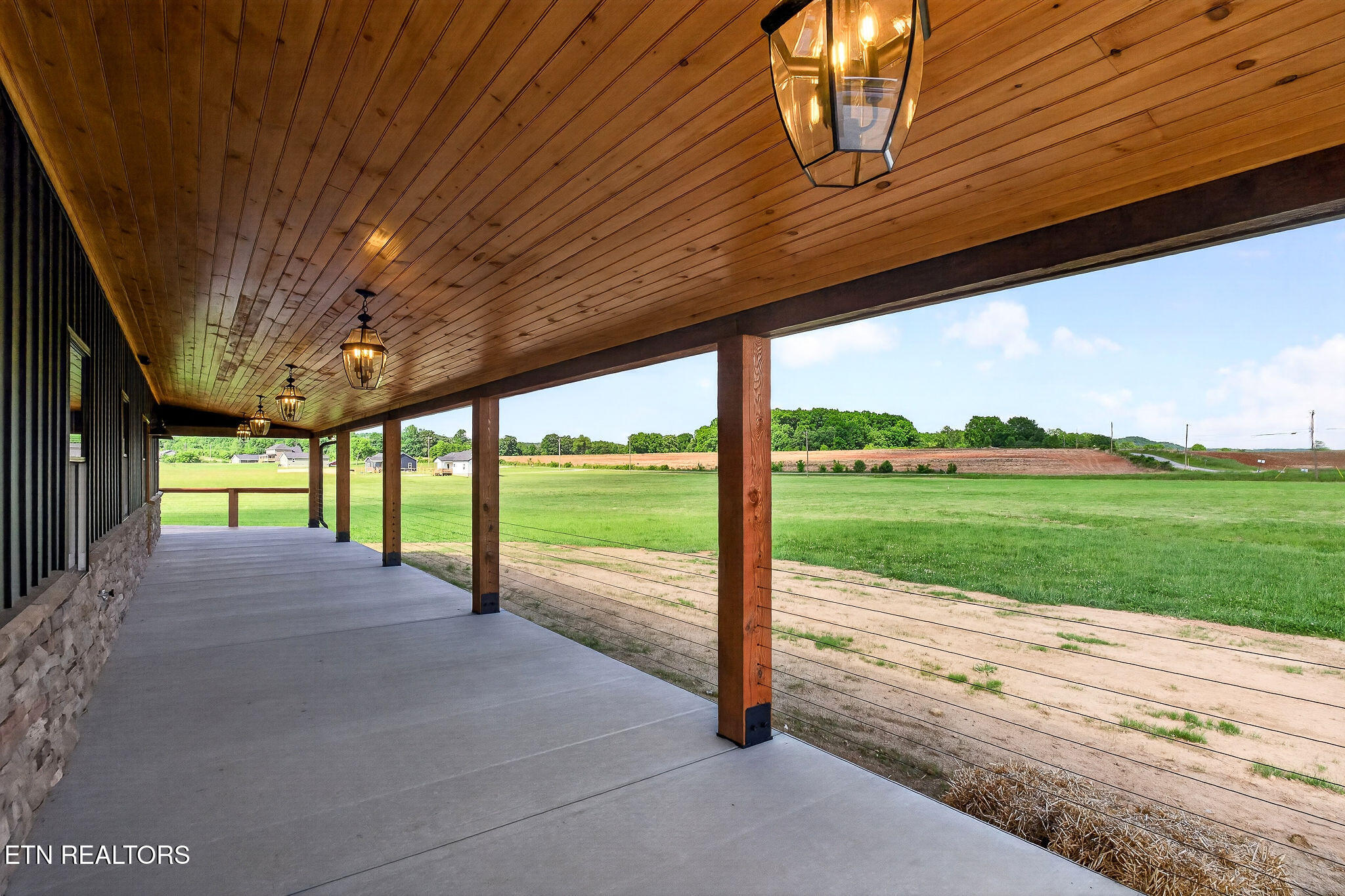 123 Cattlemans Drive Sparta TN 38583