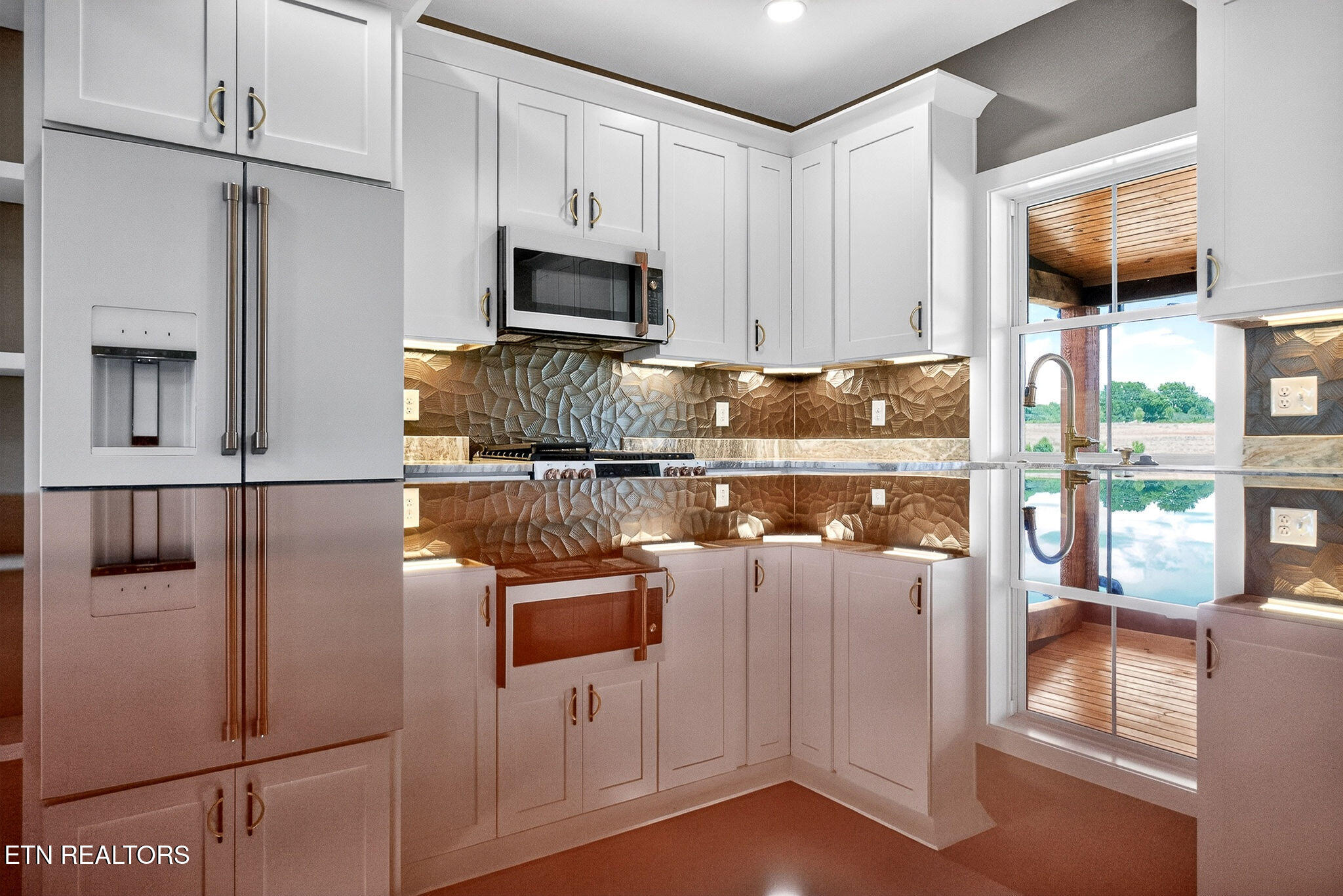 123 Cattlemans Drive Sparta TN 38583