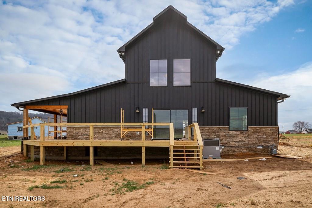 123 Cattlemans Drive Sparta TN 38583