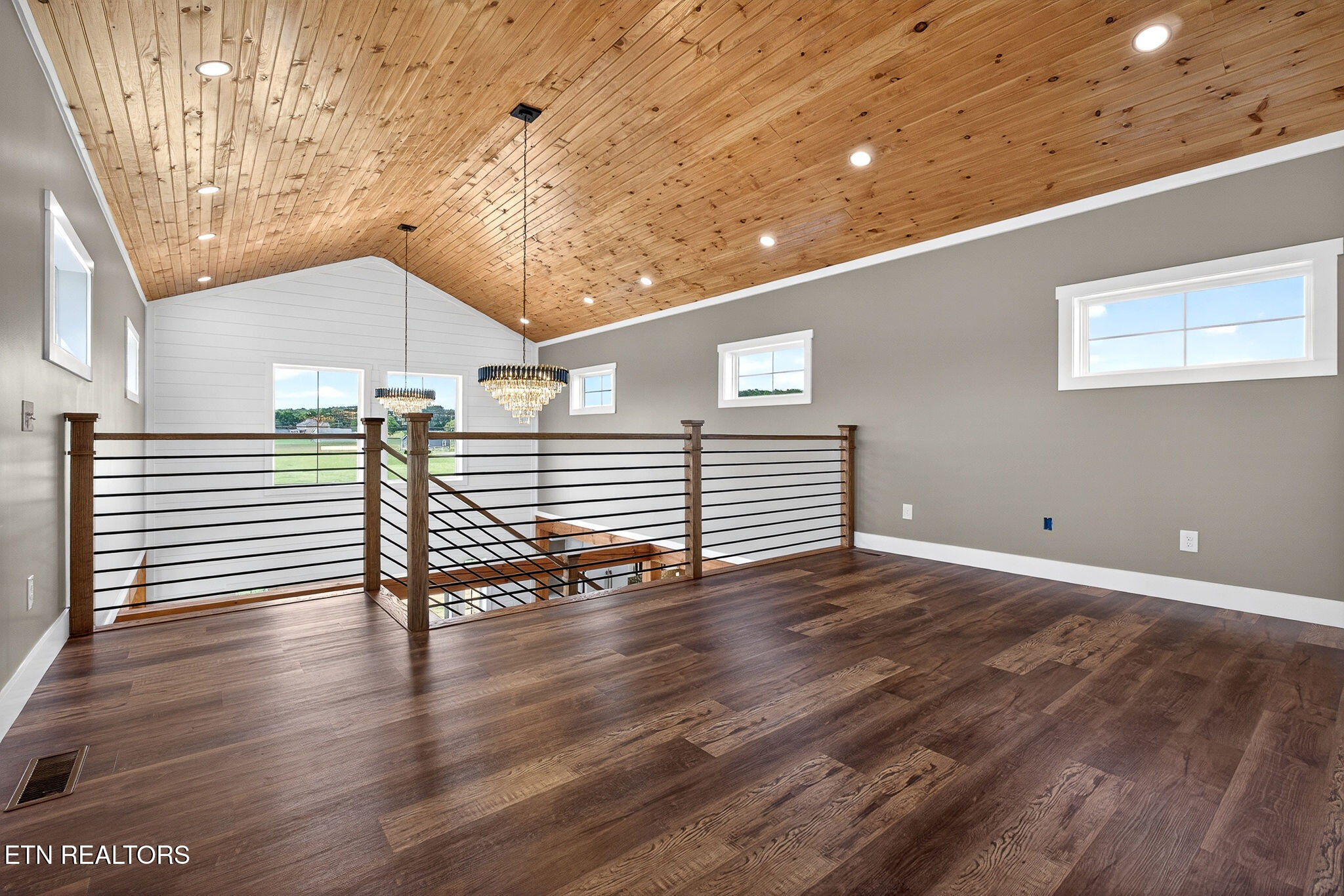 123 Cattlemans Drive Sparta TN 38583
