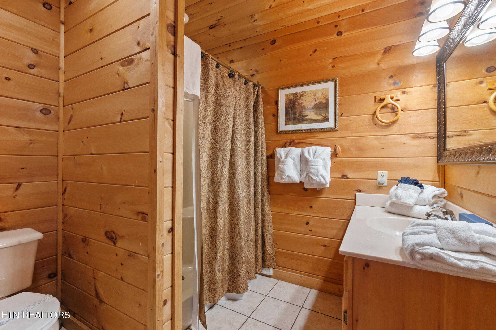 448 Silver Maple Lane Gatlinburg TN 37738