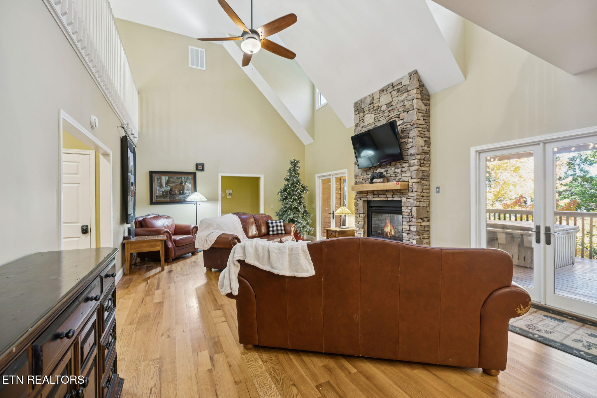 3715 Cinnamon Way Sevierville TN 37862