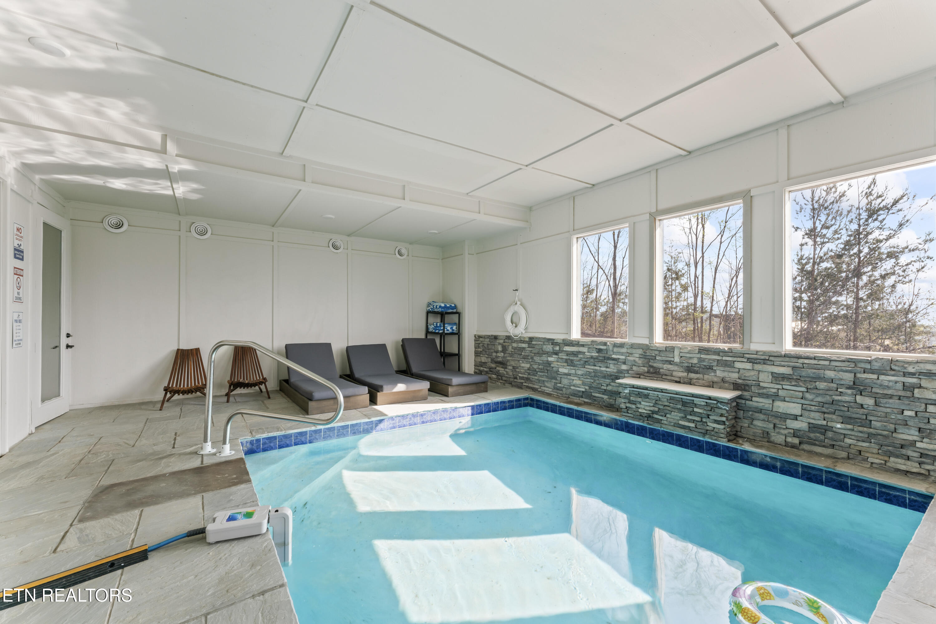 896 Chalet Village Boulevard Boulevard Gatlinburg TN 37738