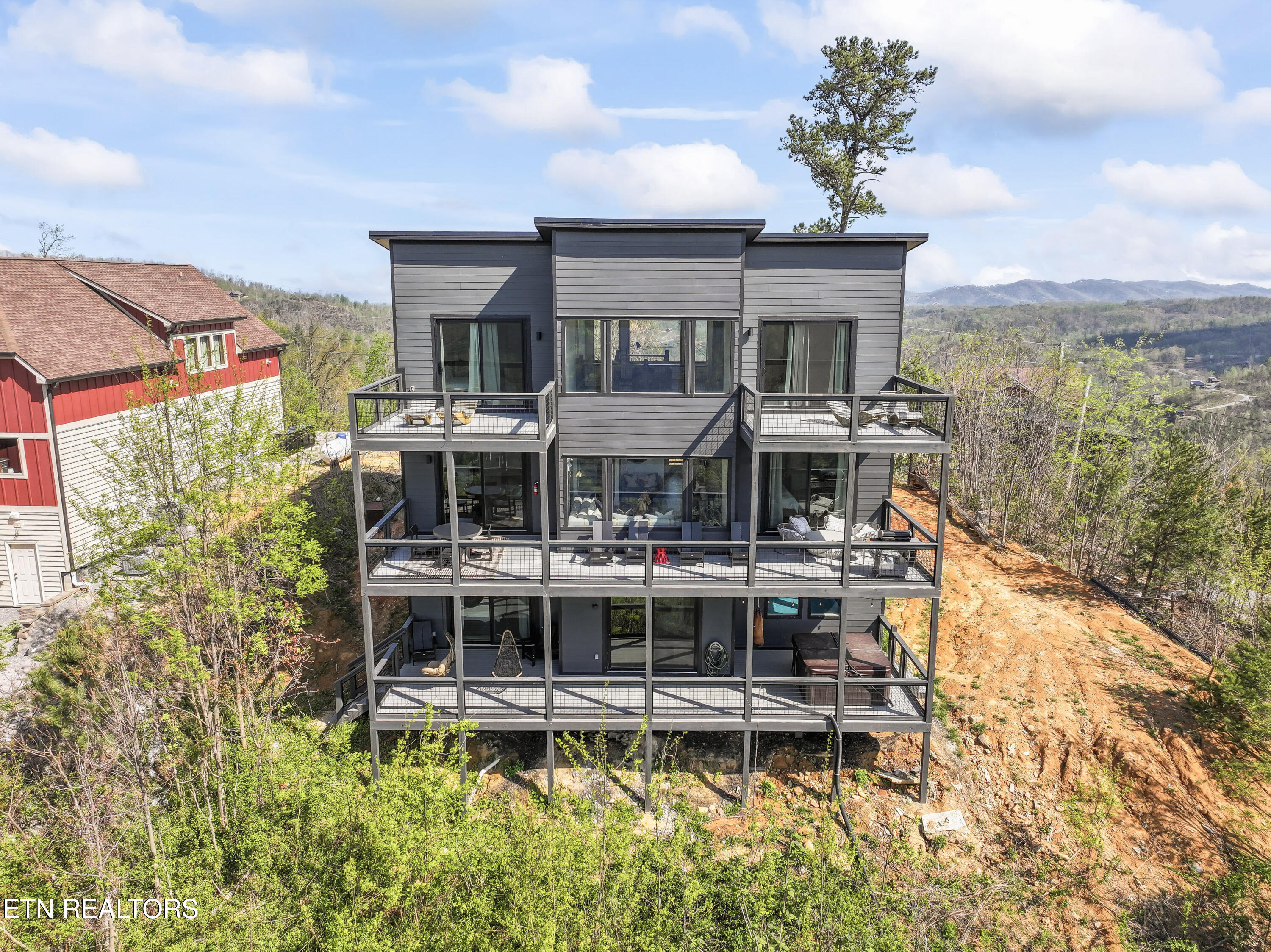 896 Chalet Village Boulevard Boulevard Gatlinburg TN 37738