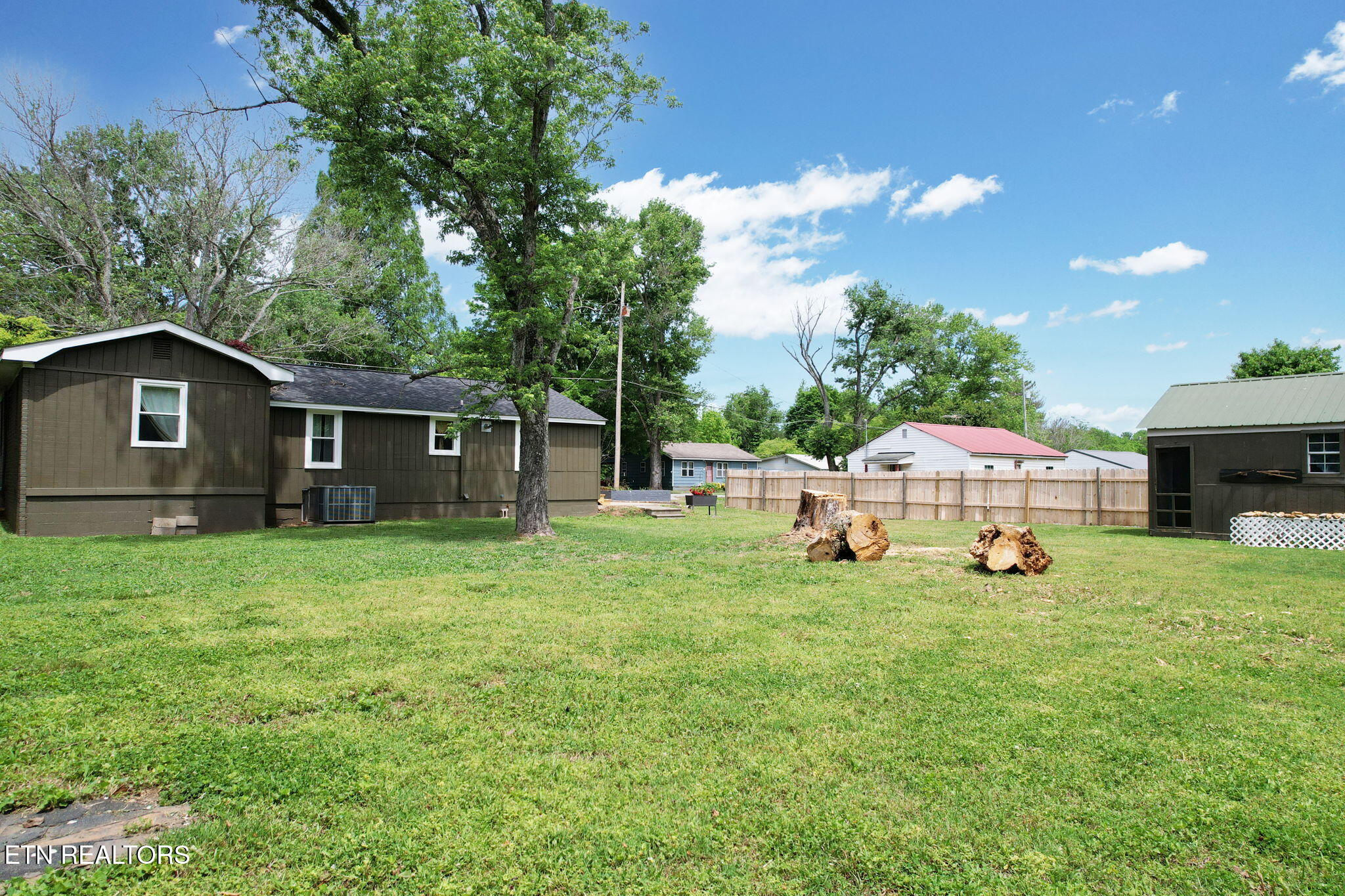 811 Tennal Street Athens TN 37303