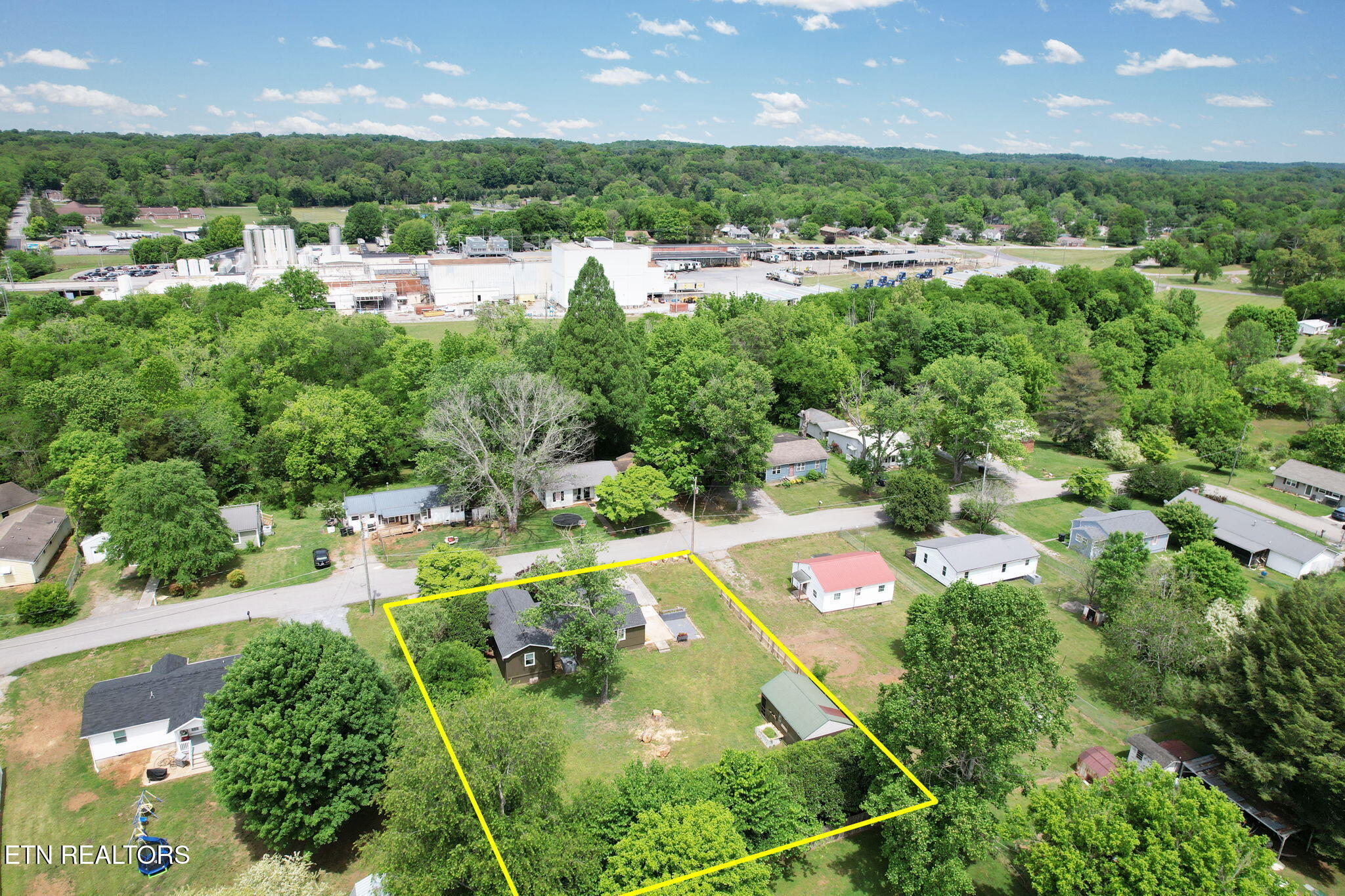 811 Tennal Street Athens TN 37303