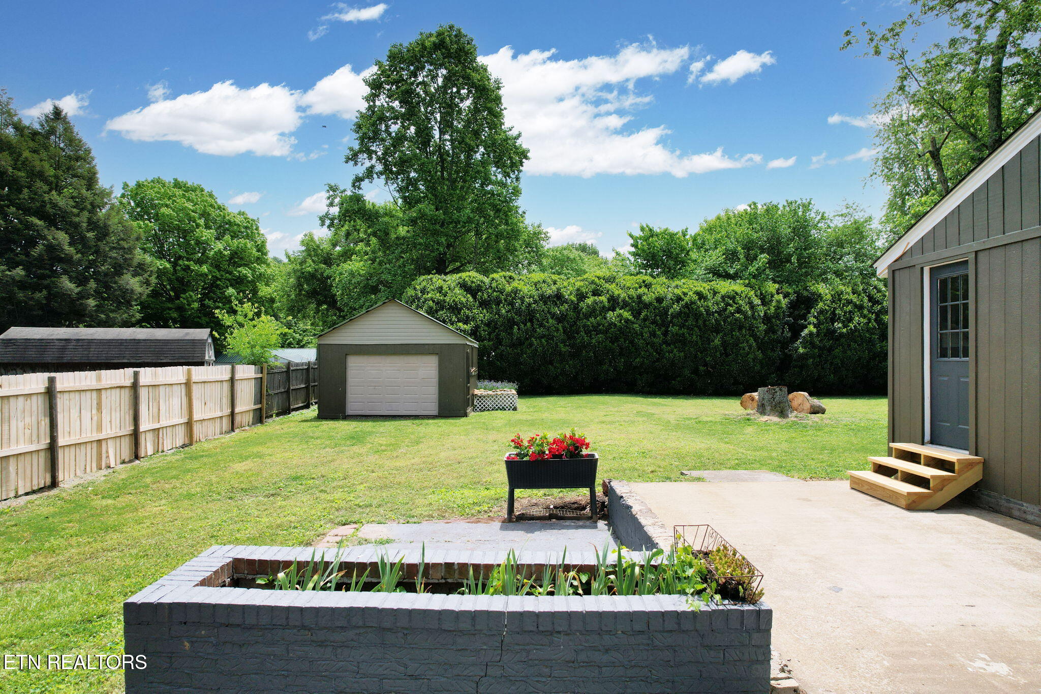 811 Tennal Street Athens TN 37303