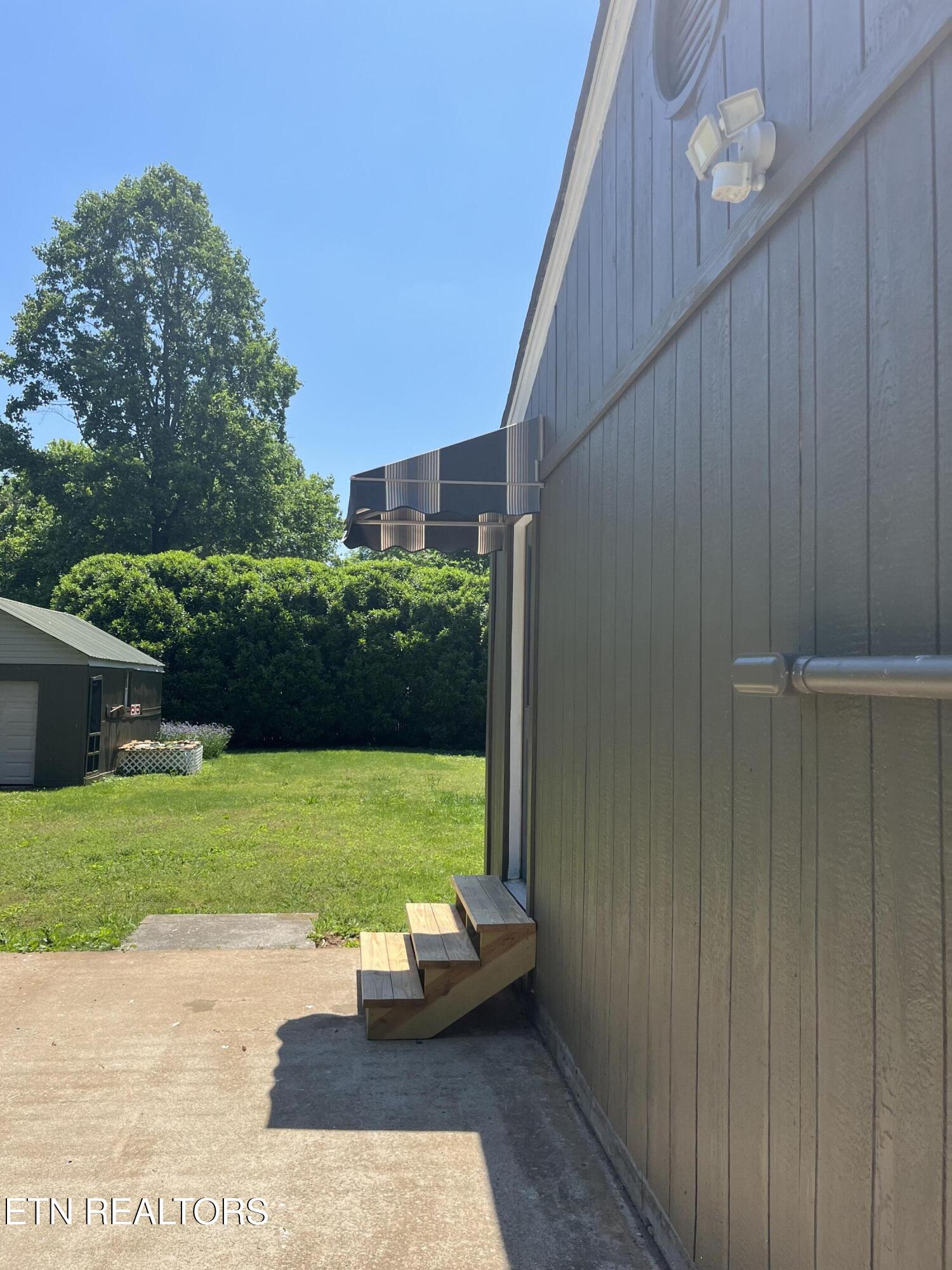 811 Tennal Street Athens TN 37303