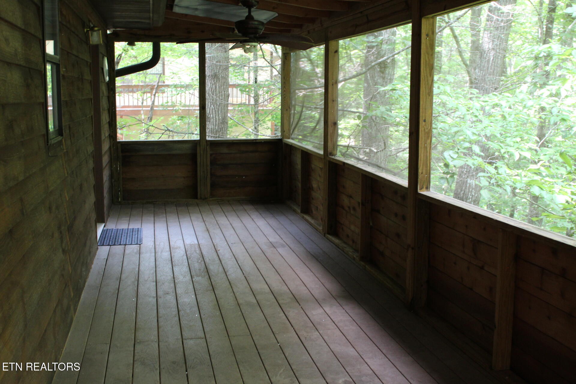 624 Pinemont Drive Pigeon Forge TN 37863