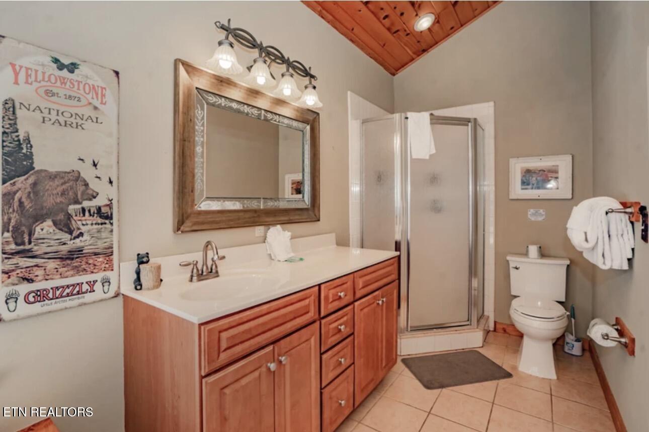 1340 Zachary Thomas Sevierville TN 37876
