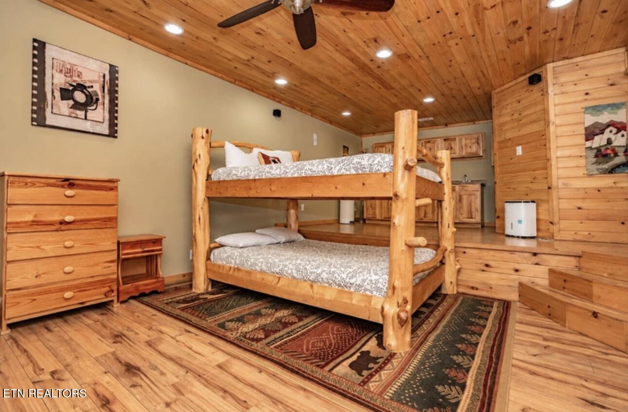 1340 Zachary Thomas Sevierville TN 37876