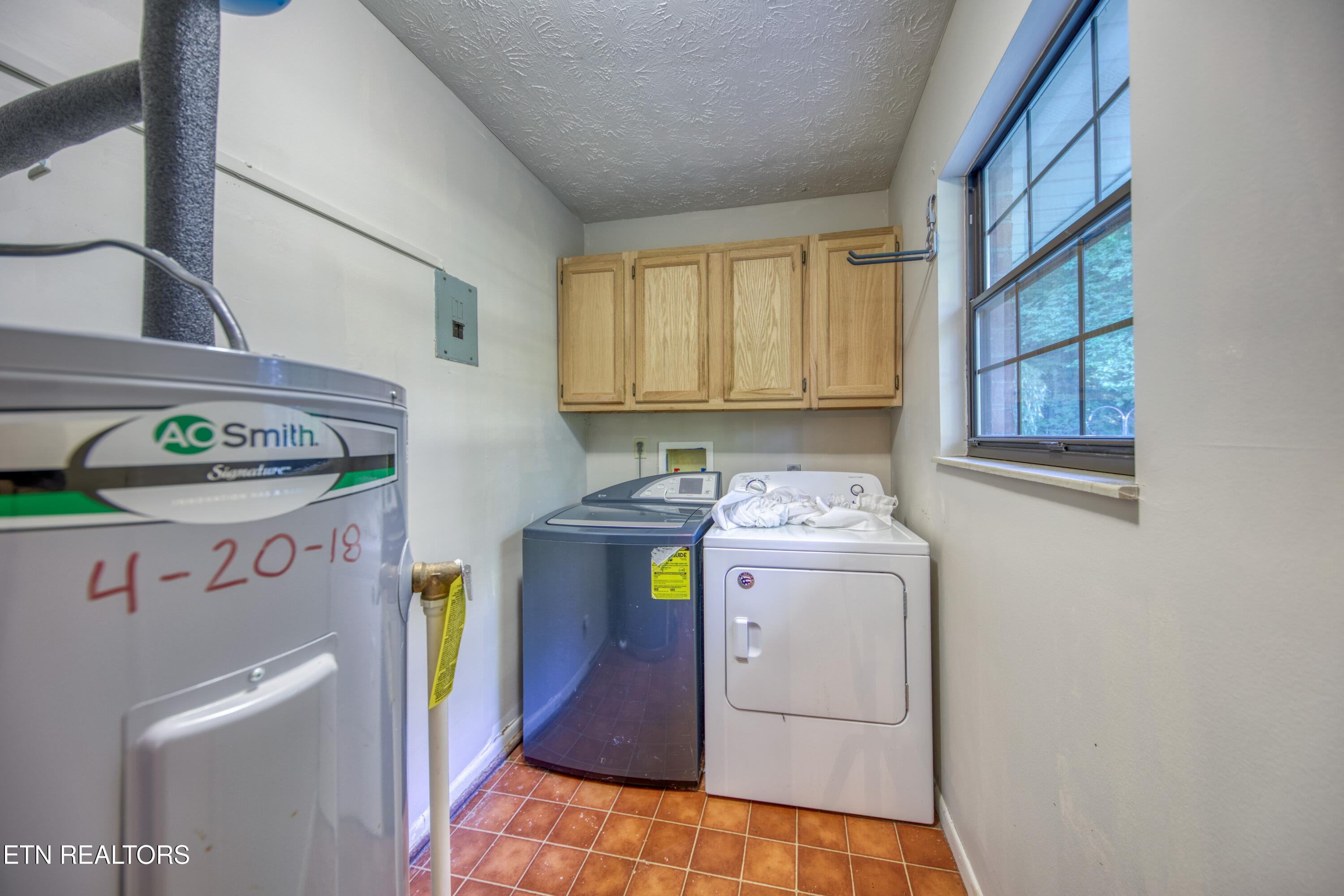 4521 Crestfield Road Knoxville TN 37921