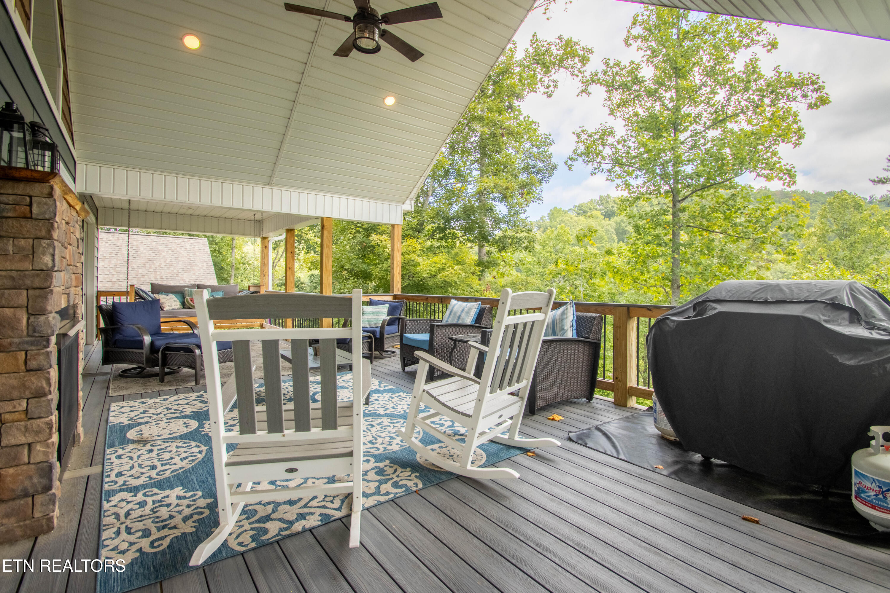 734 Waterfront Trail Lafollette TN 37766