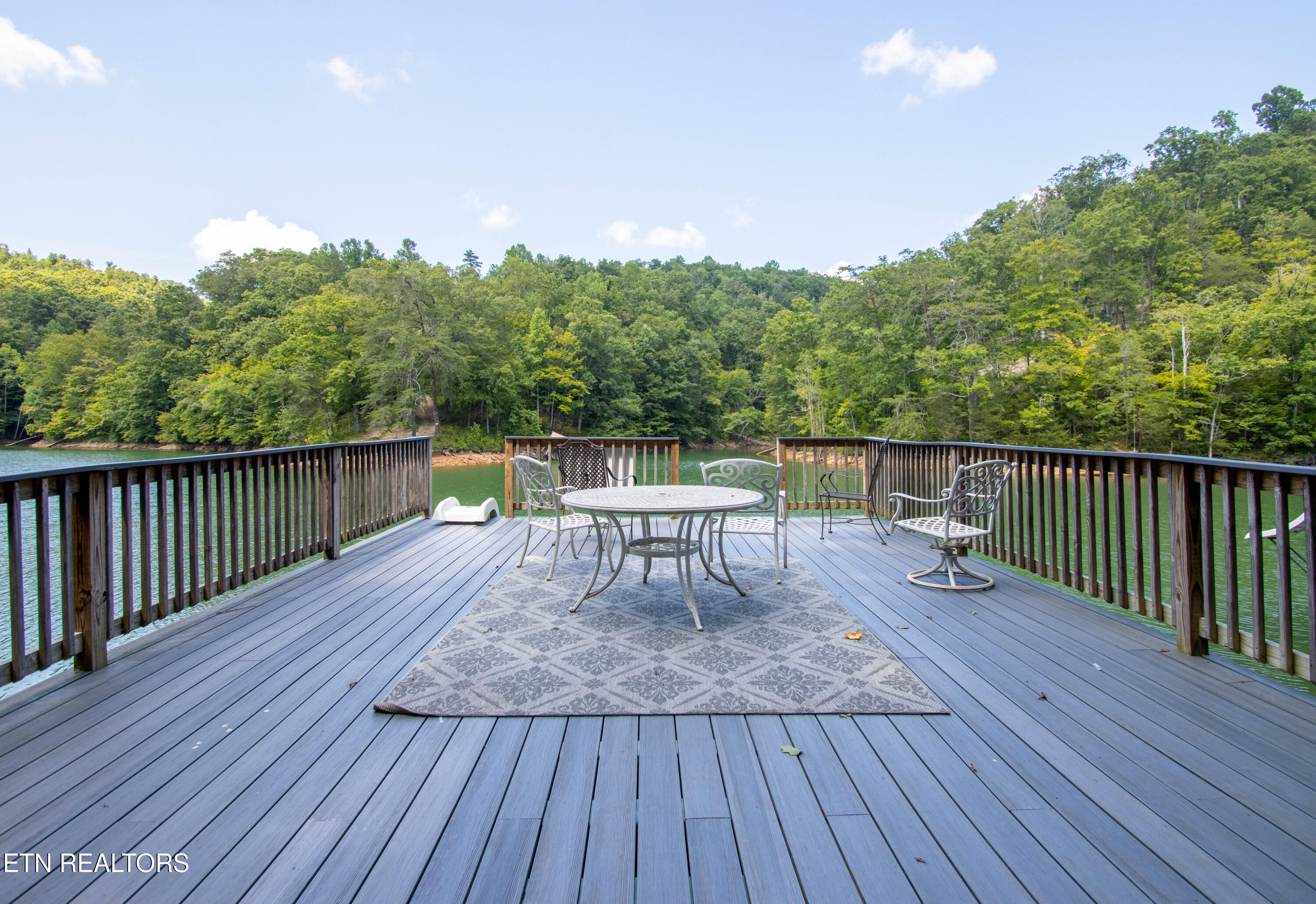 734 Waterfront Trail Lafollette TN 37766