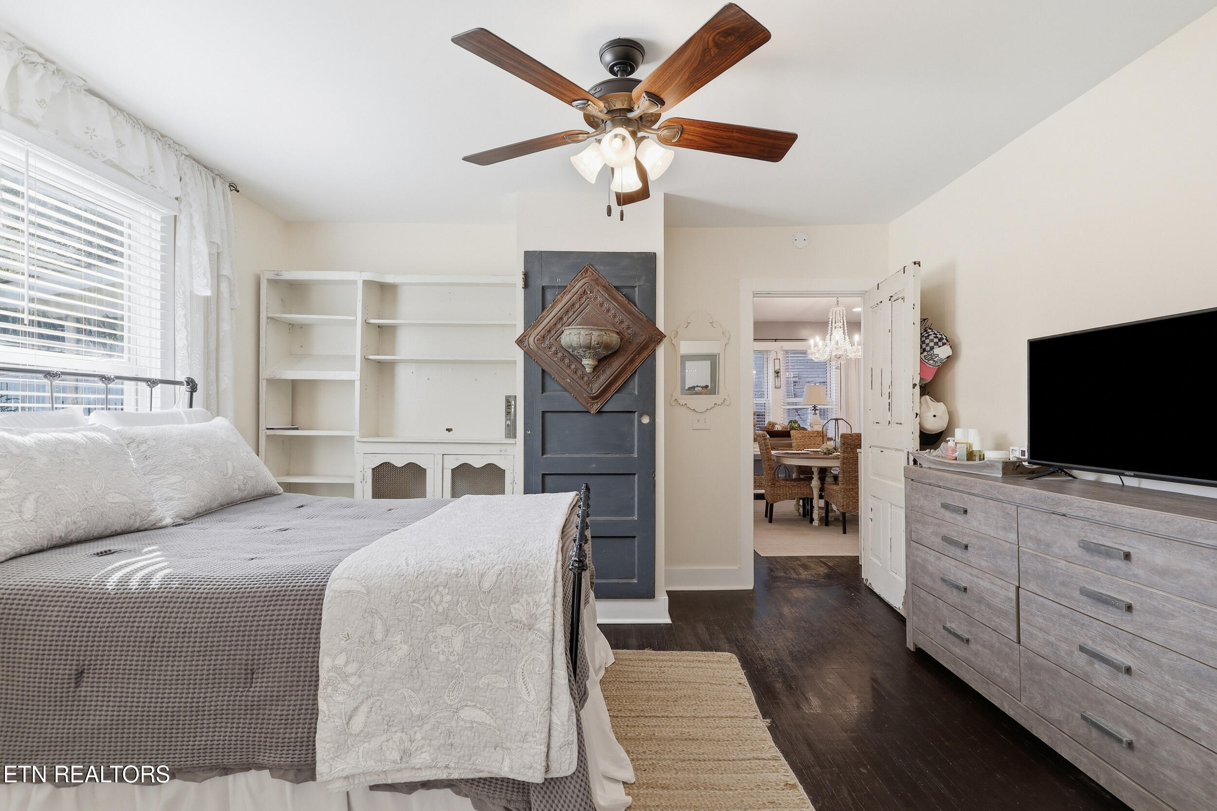 306 N Hill Street Lenoir City TN 37771