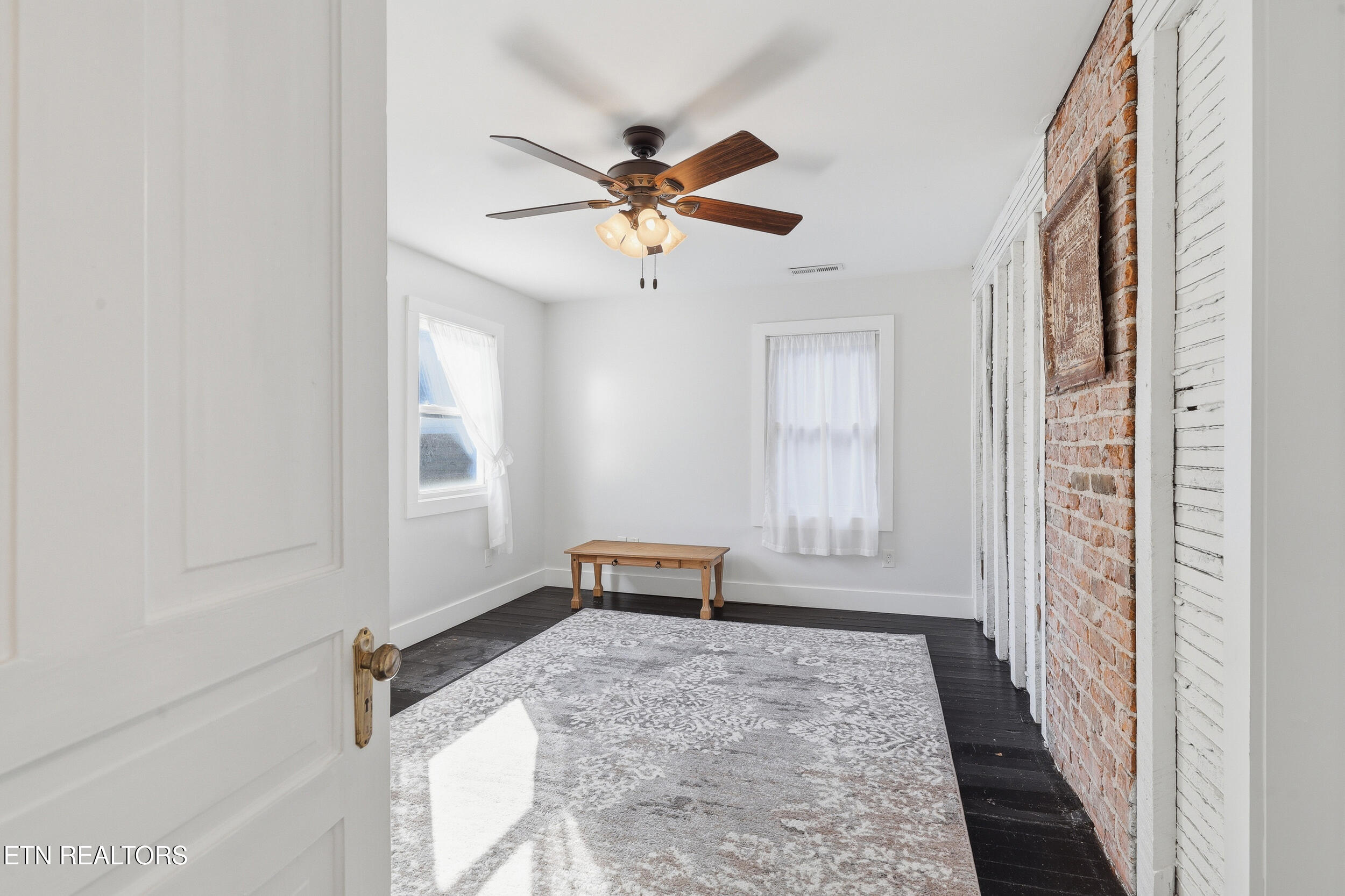 306 N Hill Street Lenoir City TN 37771