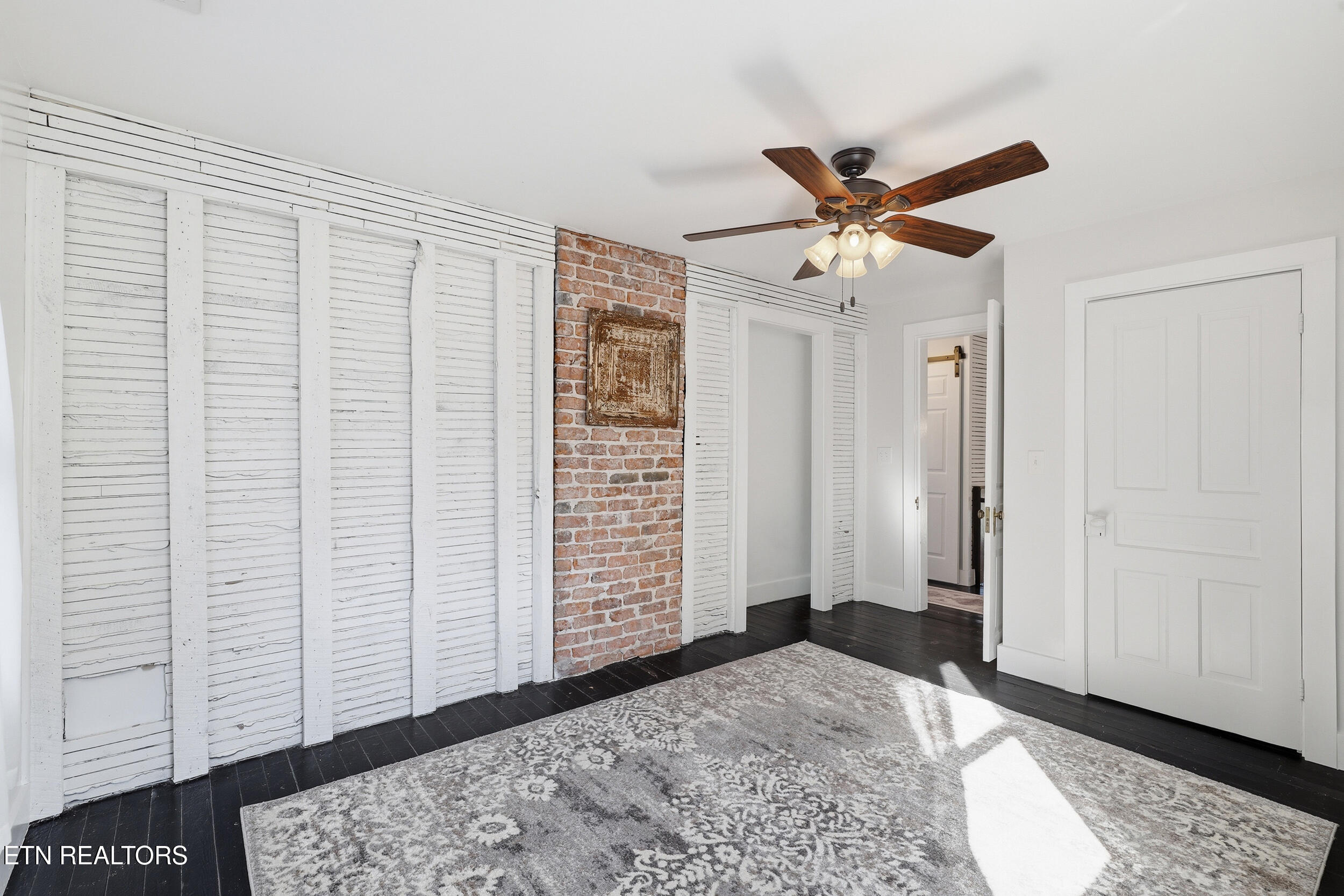 306 N Hill Street Lenoir City TN 37771