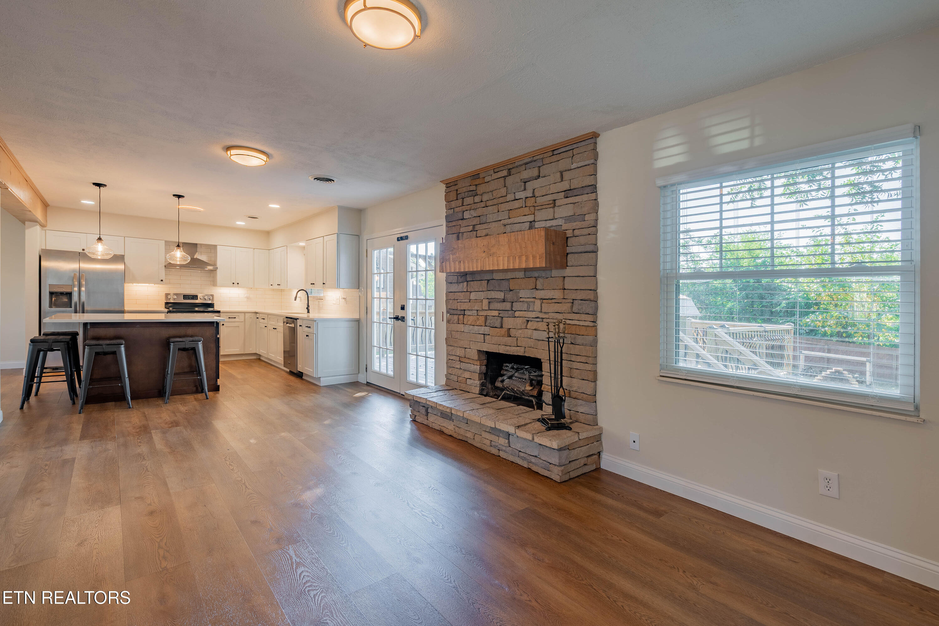 1324 Chipwood Circle Knoxville TN 37932